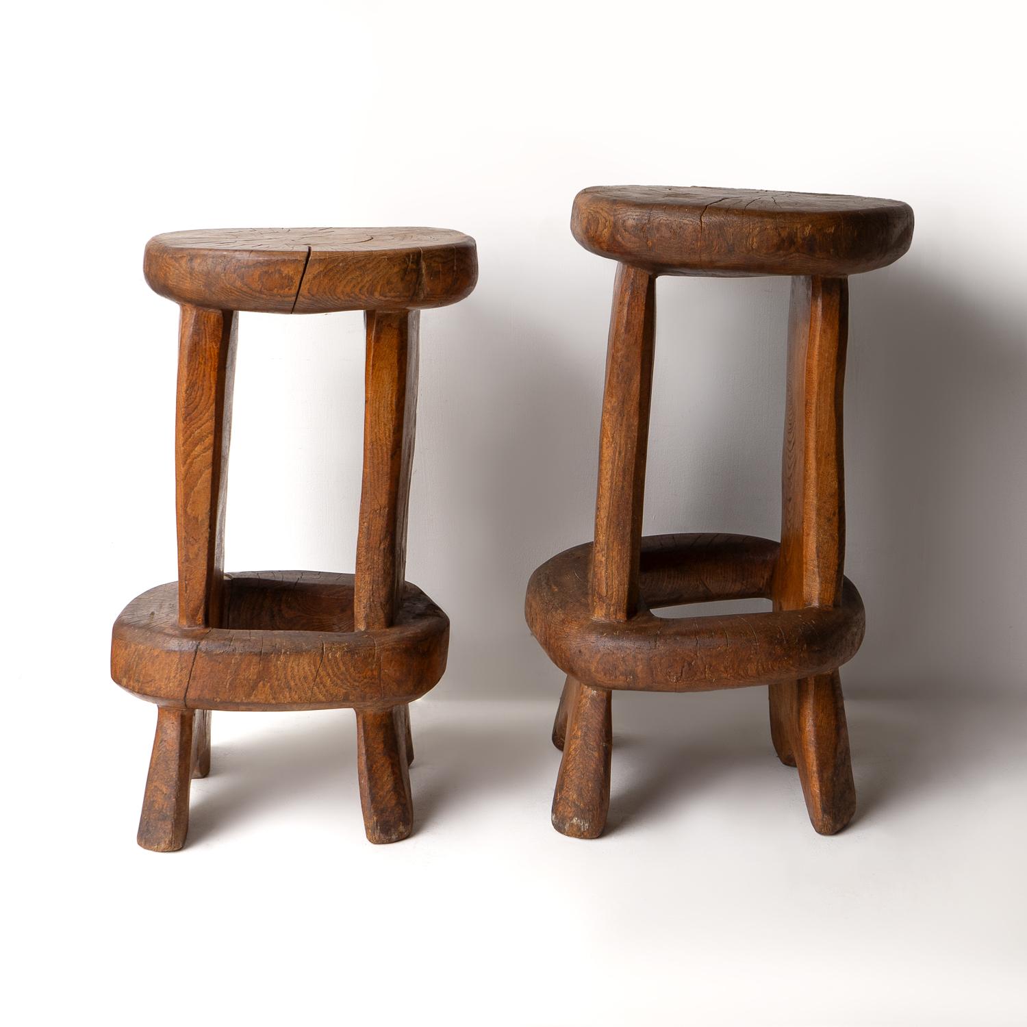 PAIR OF WOODEN STOOLS 

Of naturalistic form, each carved from single pieces of an elm trunk, reputably using a chainsaw.  

Hugely decorative and sculptural pieces by Maxie Lane (1910-2014).

Maxie Lane was an artist, author and sculptor, the son