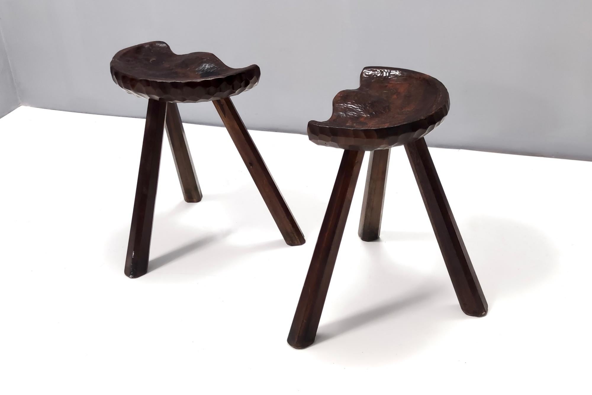 Pair of Vintage Sculptural Solid Walnut Low Stools, Italy In Good Condition In Bresso, Lombardy