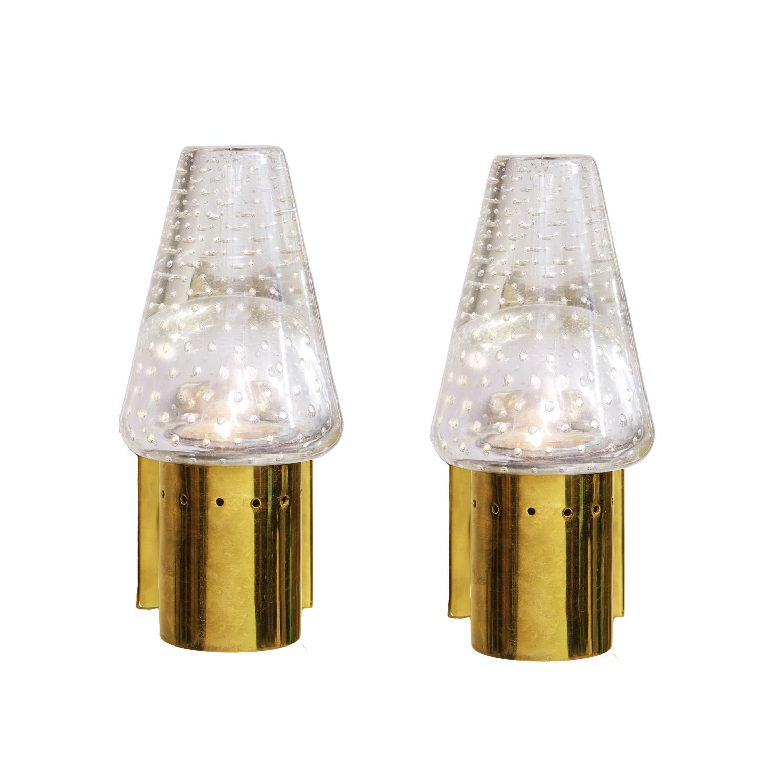 Modern Angelo Seguso Pair of Bullicante Glass and Brass Sconces, 1970s