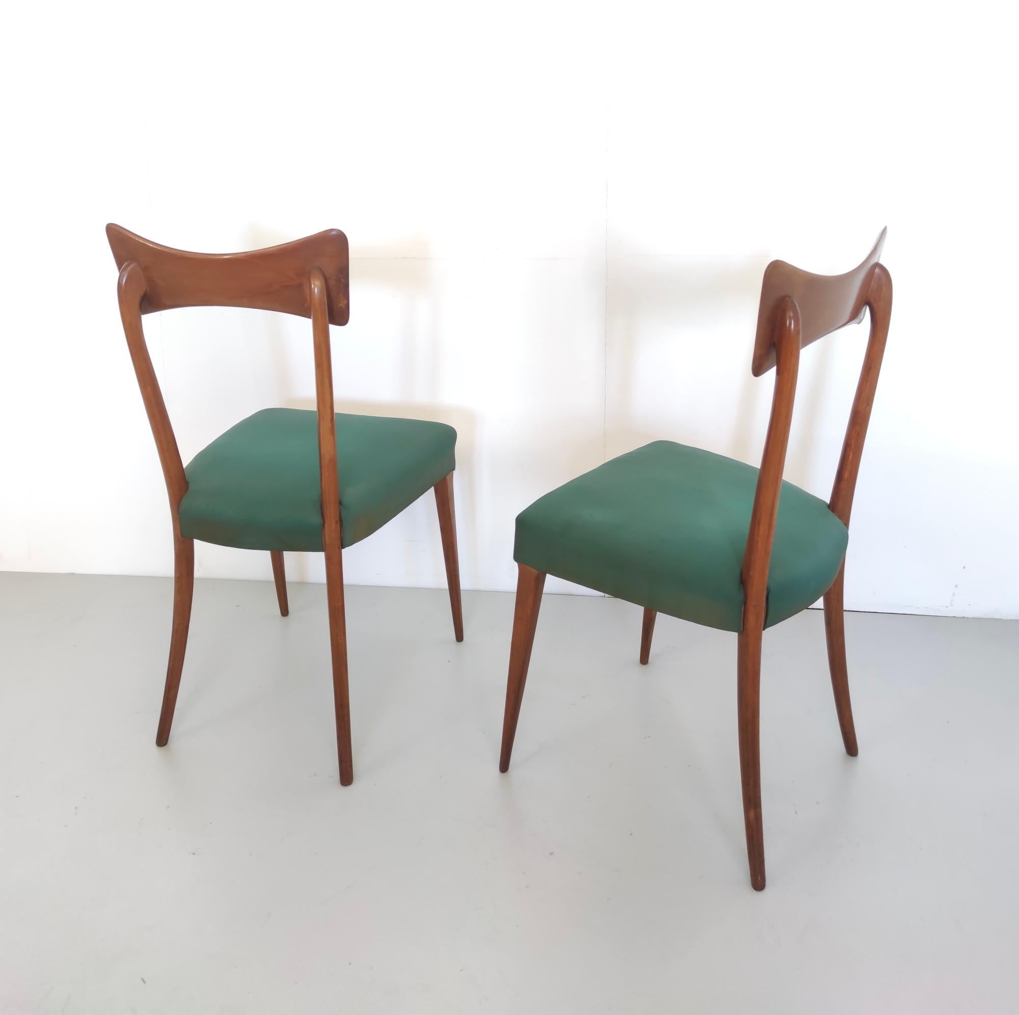 Italian Pair of Vintage Side Chairs attributed to Ico Parisi for Ariberto Colombo, Italy For Sale