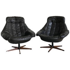 Pair of Vintage "Silhouette" Lounge Chairs by H.W. Klein for Bramin Mobler 1960s