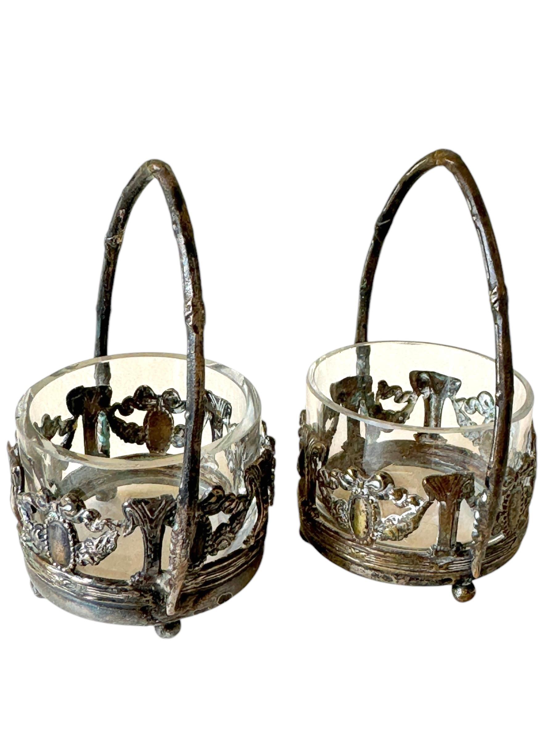 Pareja de saleros abiertos antiguos de cristal y plata, Alemania Años 1890 - 1900 siglo XIX en venta