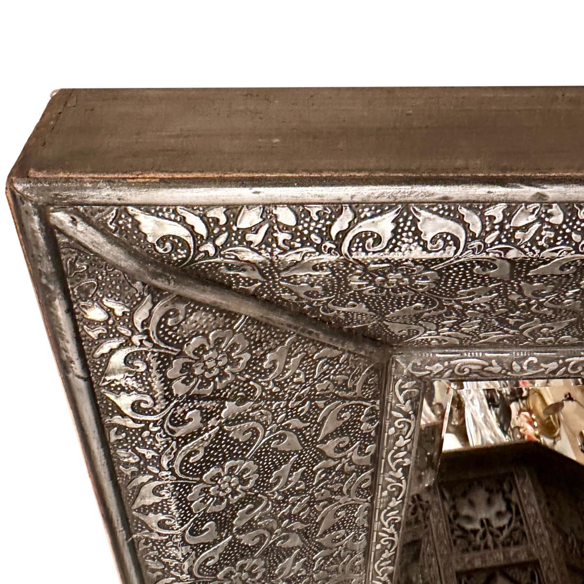 Métal Paire de miroirs argentés vintage en vente