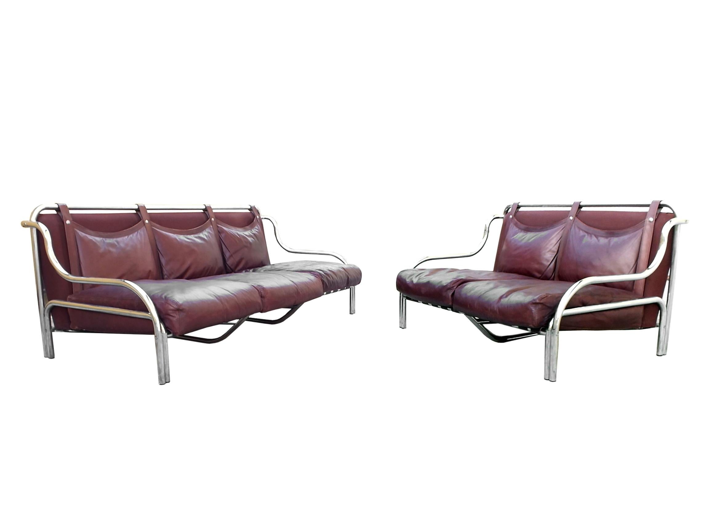 Leather Pair of Vintage Sofas by Gae Aulenti Production Poltronova, Italy, 1965 For Sale