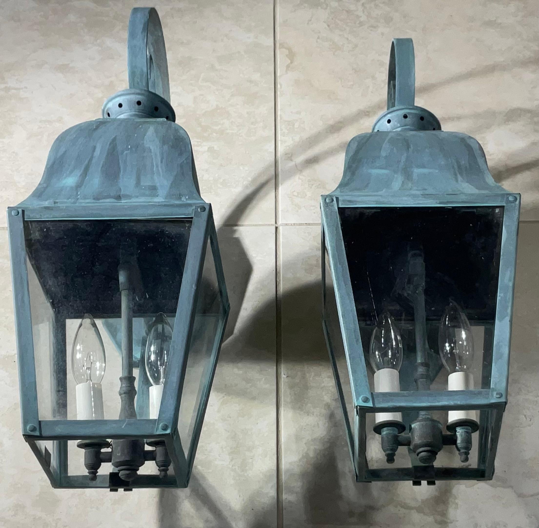 Hand-Crafted Pair Of Vintage Solid Brass Lanterns For Sale