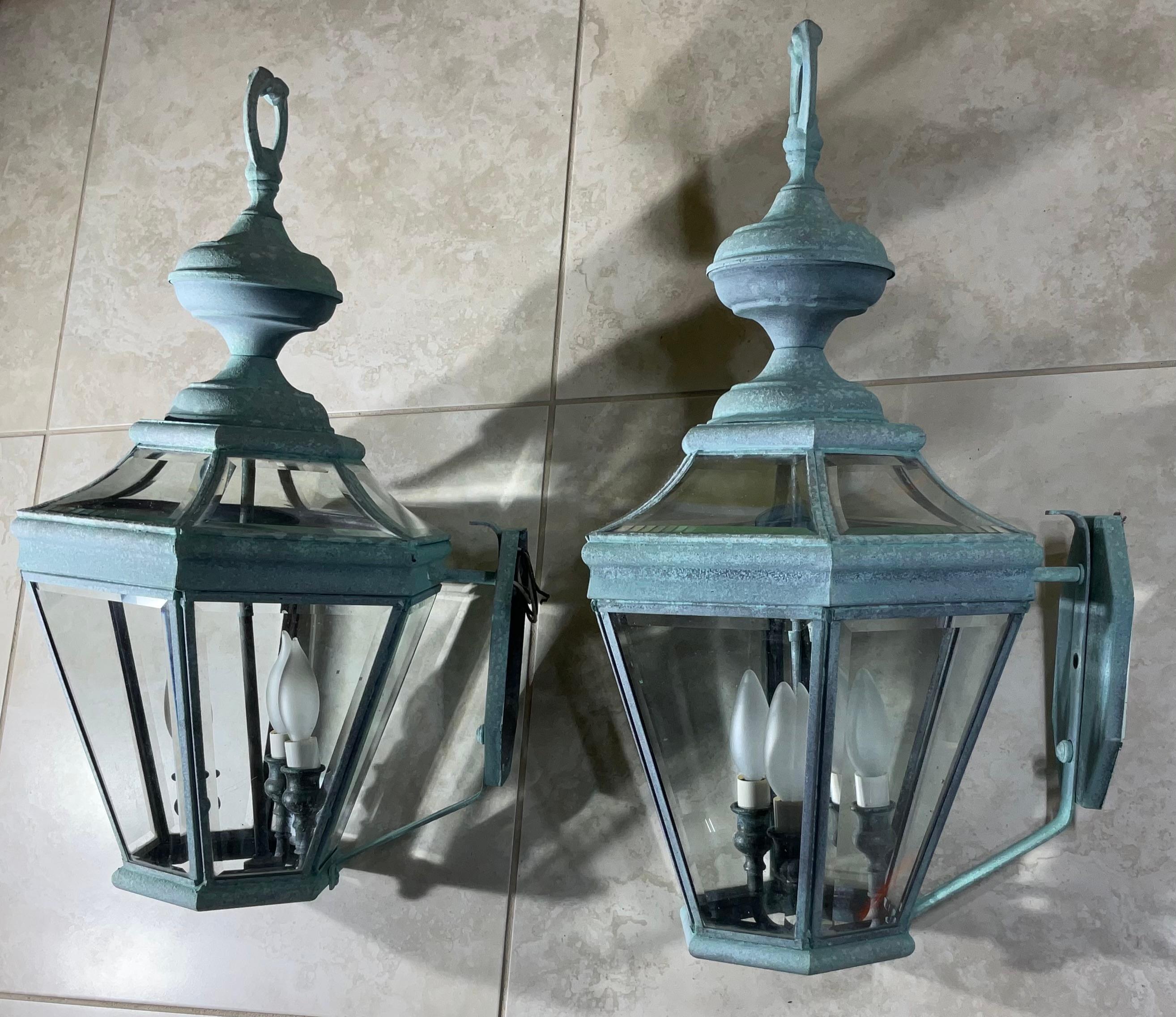 Glass Pair Of Vintage Solid Brass Wall Hanging For Sale