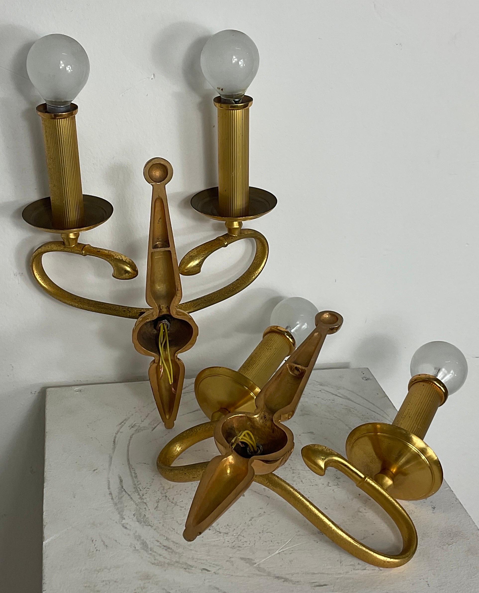 Pair of vintage solid brass wall lamps by Sciolari Rome, 1960s For Sale 7
