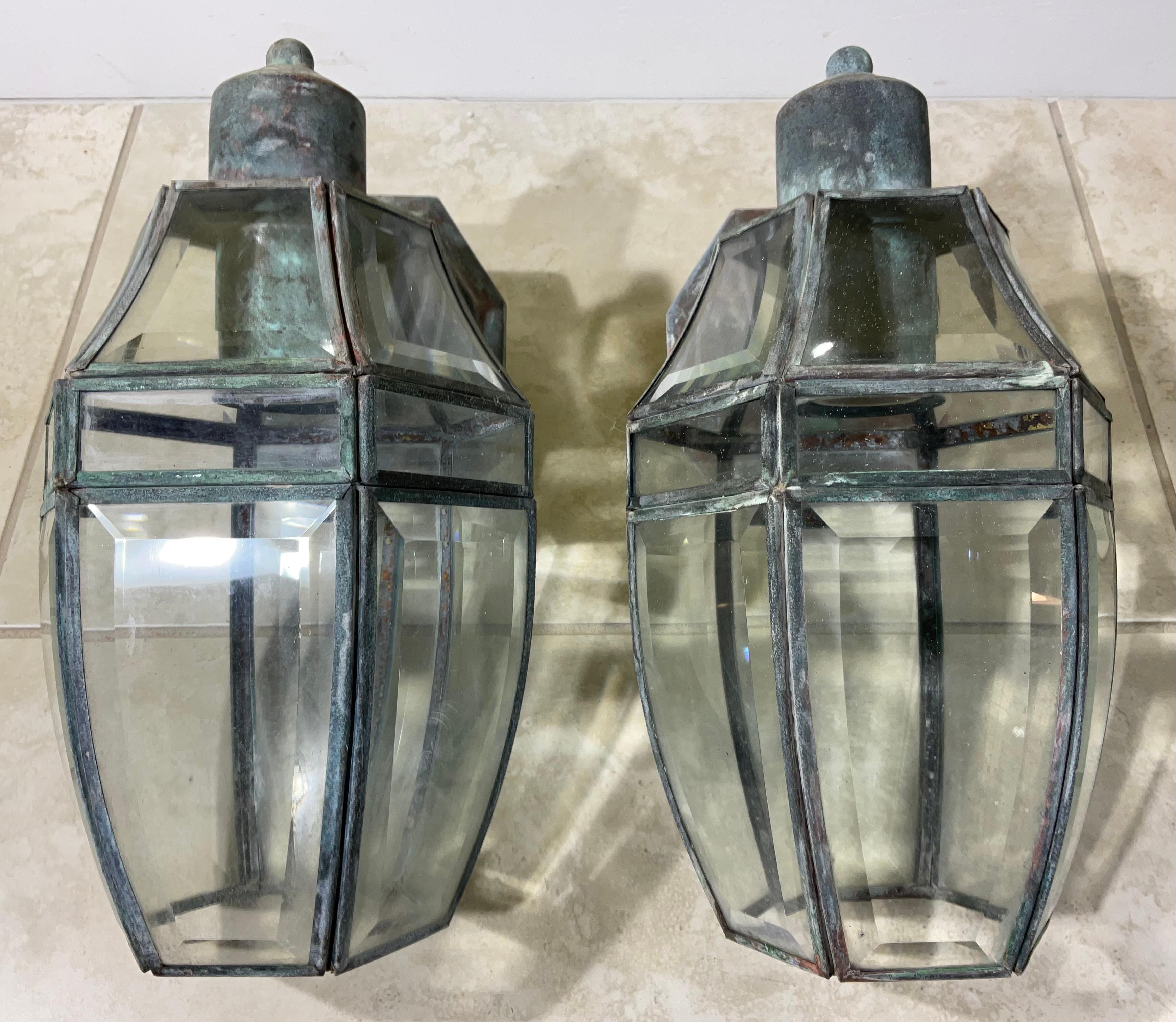 American Pair of Vintage Solid Brass Wall Lantern For Sale