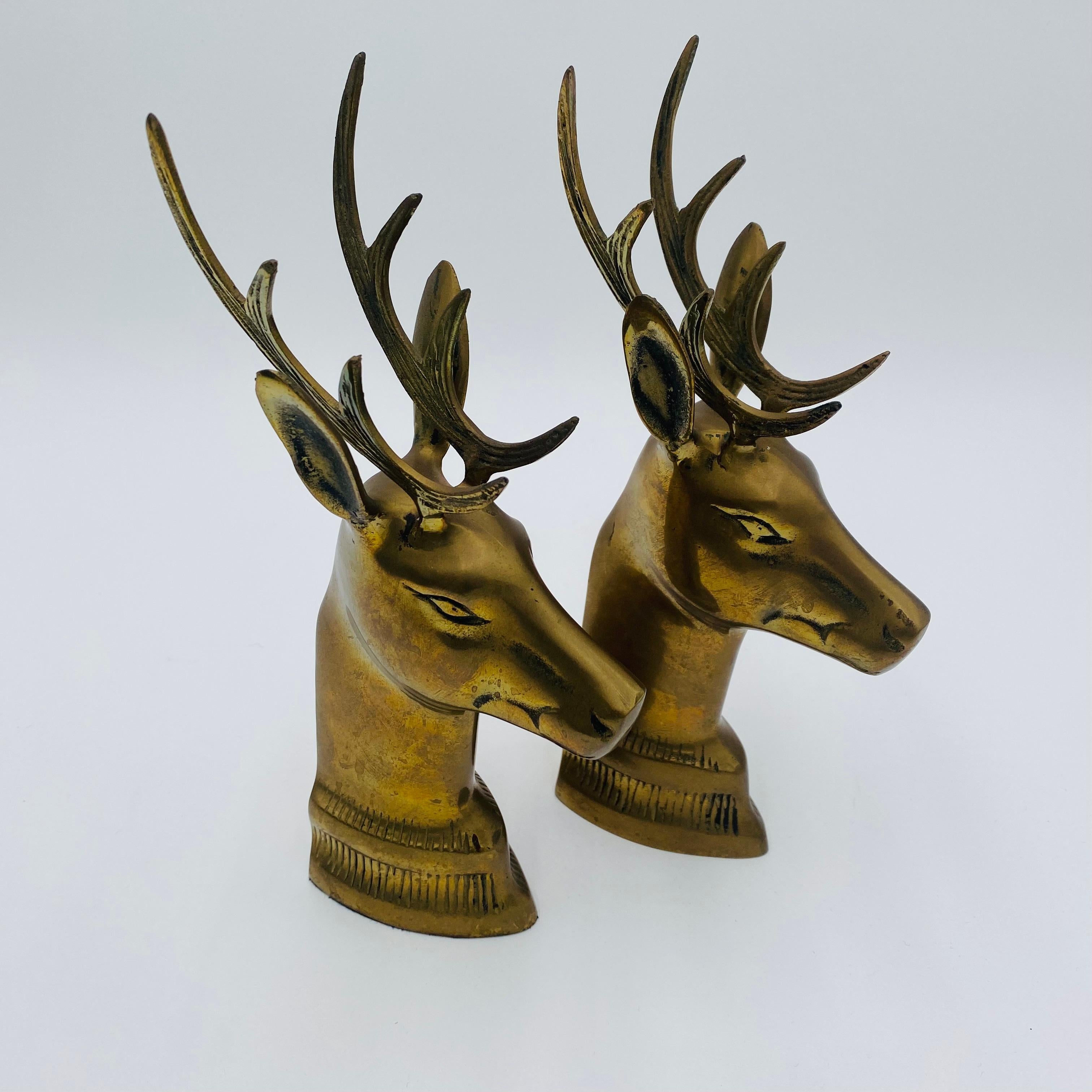 Mid-Century Modern Pair of Vintage Stag Head Brass Bookends For Sale