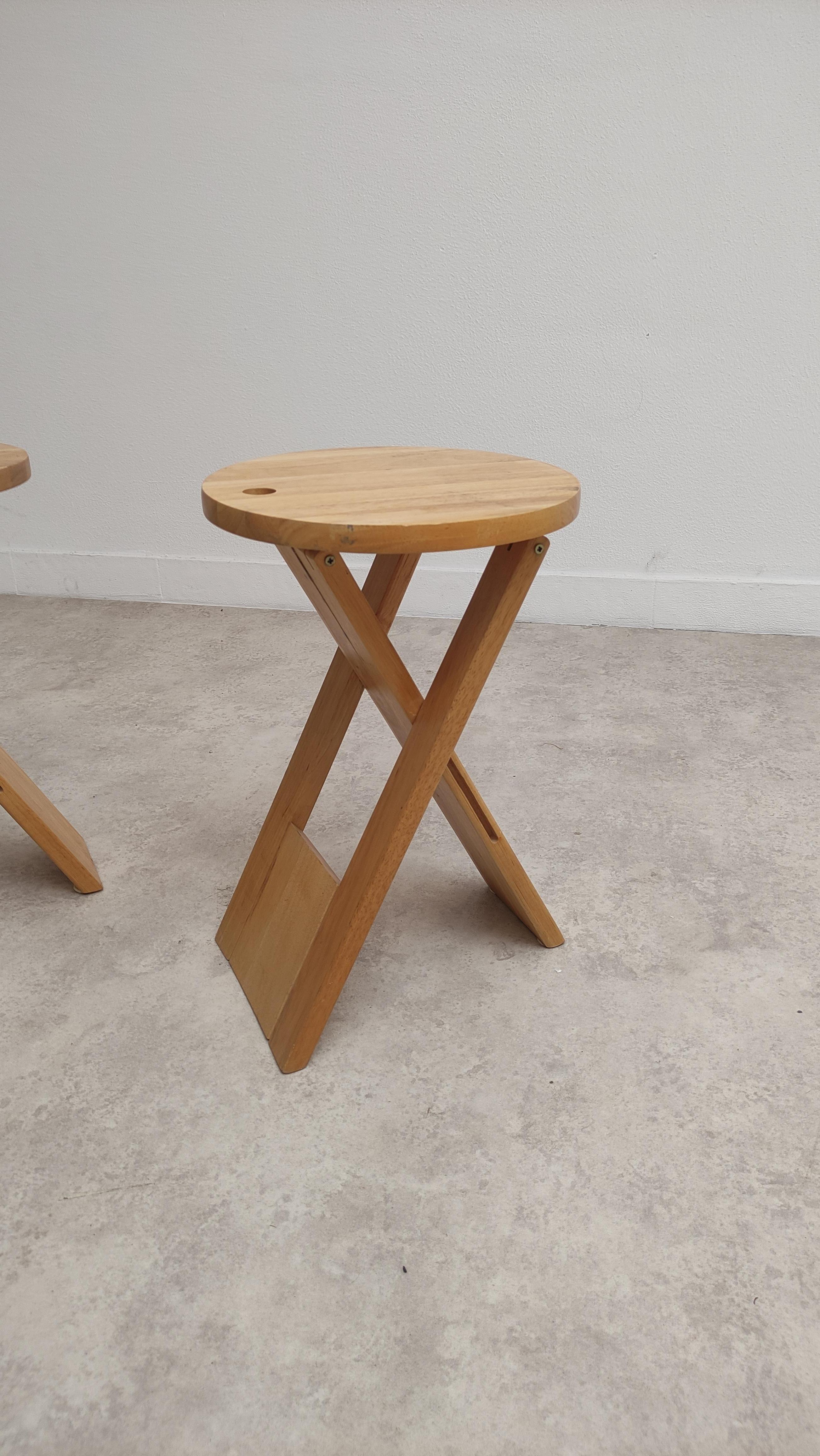 Pair of vintage stools foldable by Roger Tallon for Sentou in the 70s.