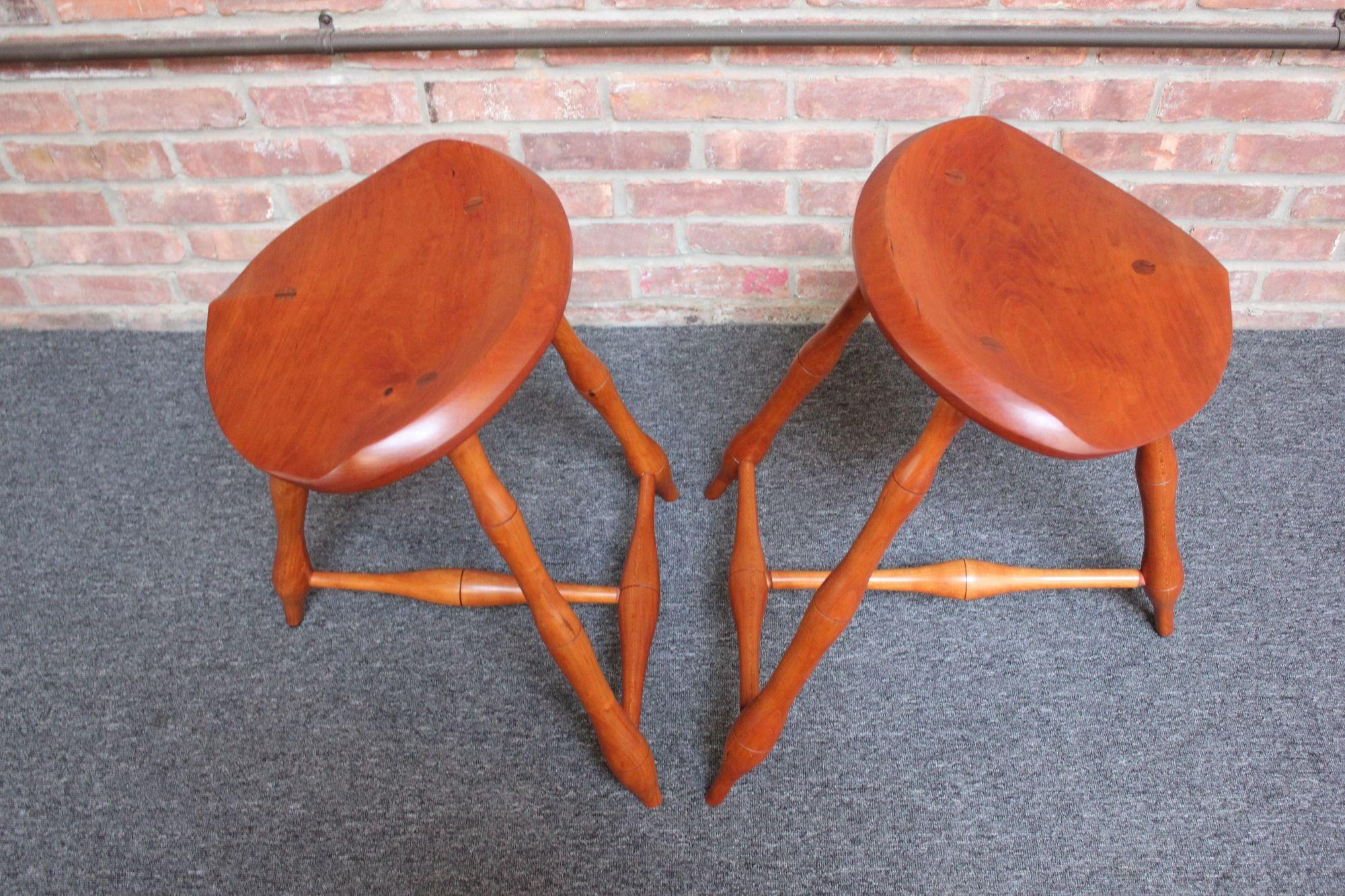Pair of Vintage Studio Craft Windsor-Style Three Legged Low Stools in Cherrywood For Sale 7