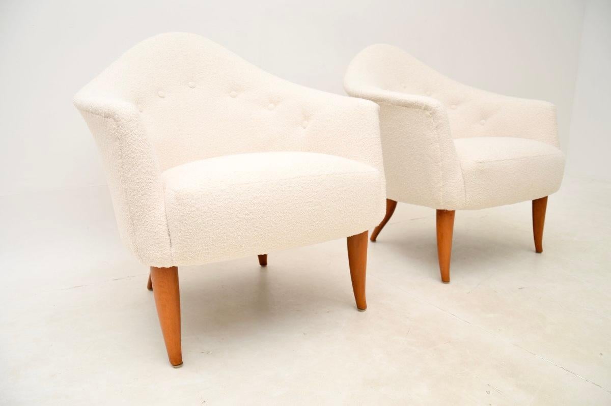 Bouclé Pair of Vintage Swedish Armchairs by Kerstin Horlin Holmquist For Sale