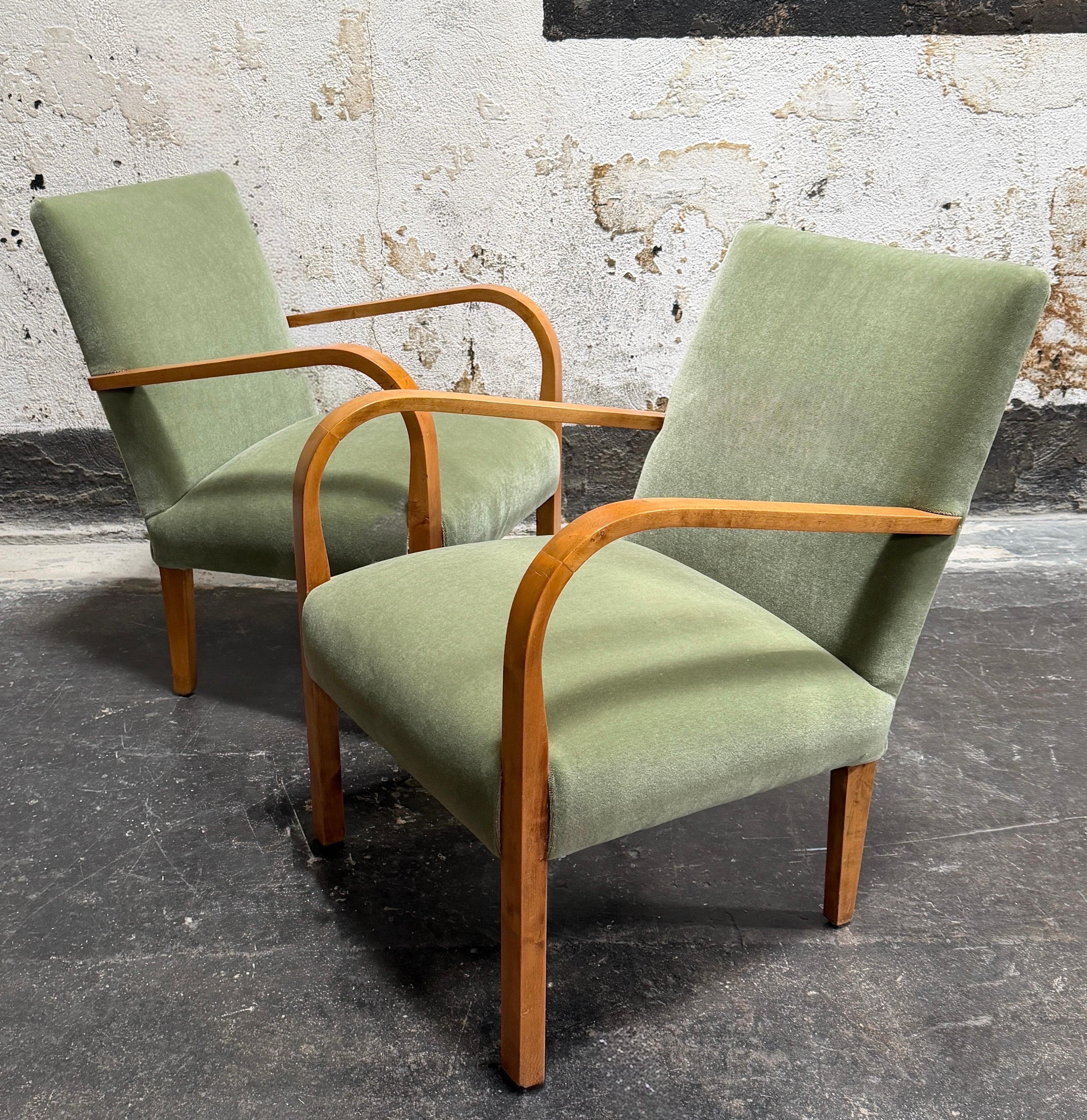 Pair of Vintage Swedish Art Deco Arm Chairs c. 1930s - Fully Restored For Sale 1
