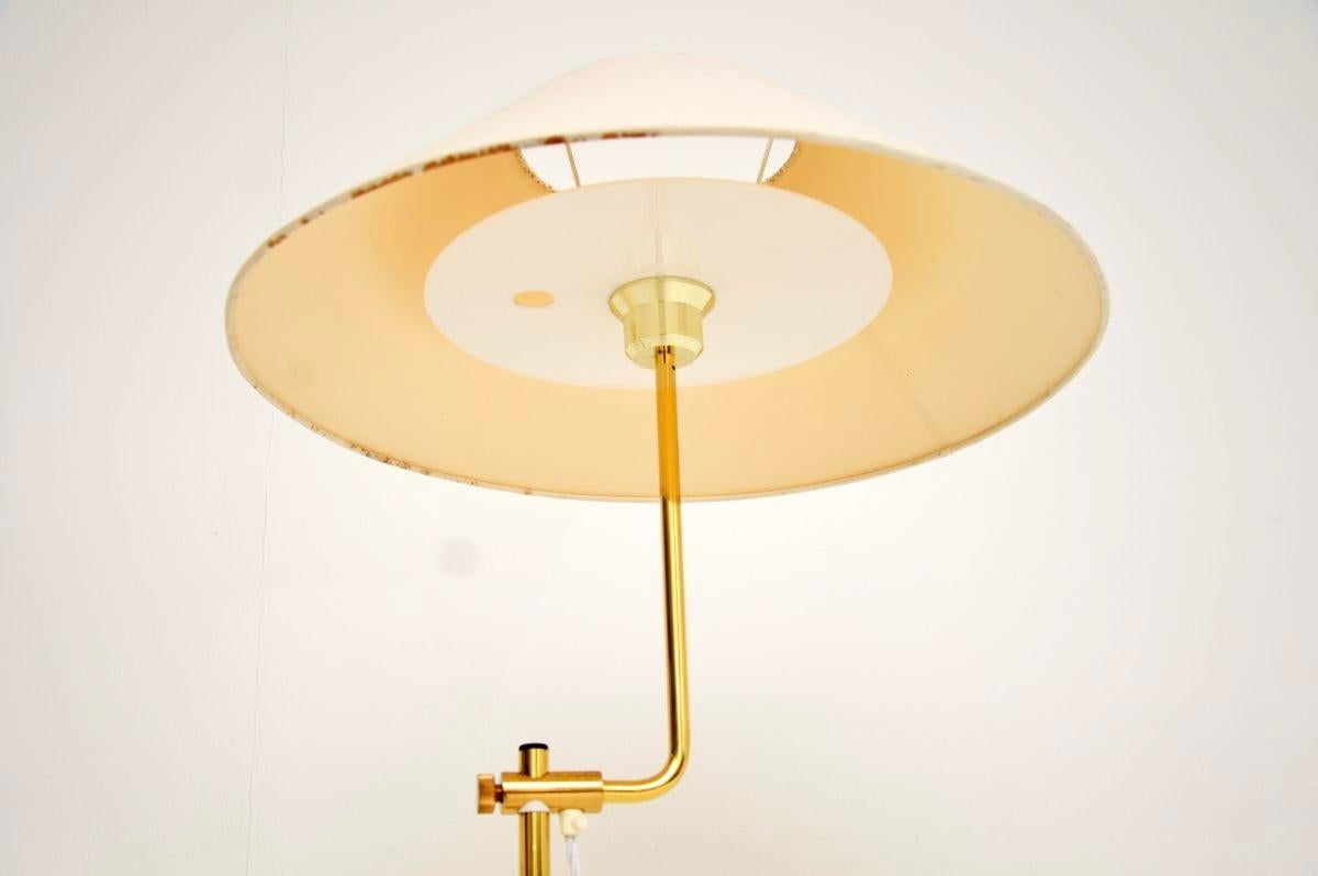 Pair of Vintage Swedish Brass Rise and Fall Lamps by Bergboms en vente 2