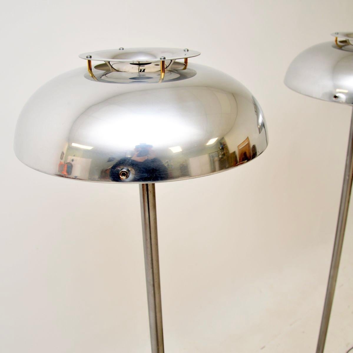 Schwedische Chrom-Stehlampen im Vintage-Stil von Borens, Paar im Angebot 3