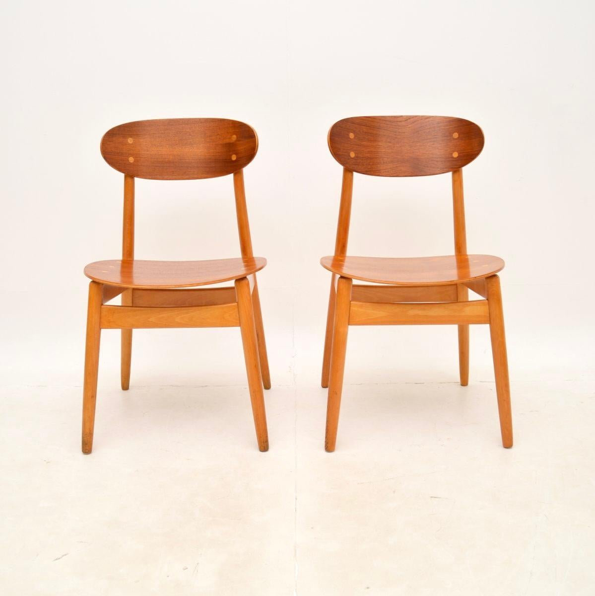 A very stylish and comfortable pair of vintage Swedish dining / side chairs by Sven Erik Fryklund. They were recently imported from Sweden, they were made by Hagafors and date from the 1960’s.

The quality is superb, they are beautifully designed