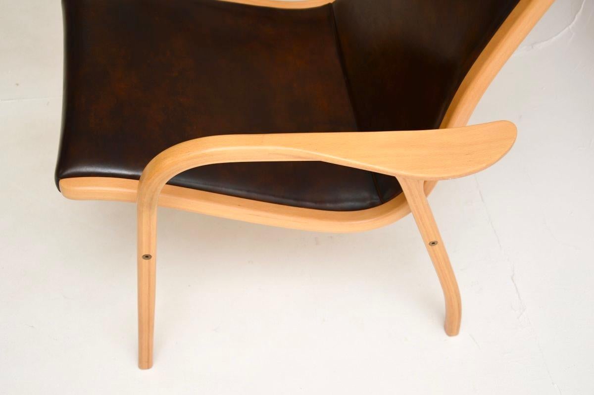 Paire de fauteuils Lamino suédois vintage en cuir par Yngve Ekstrom en vente 3