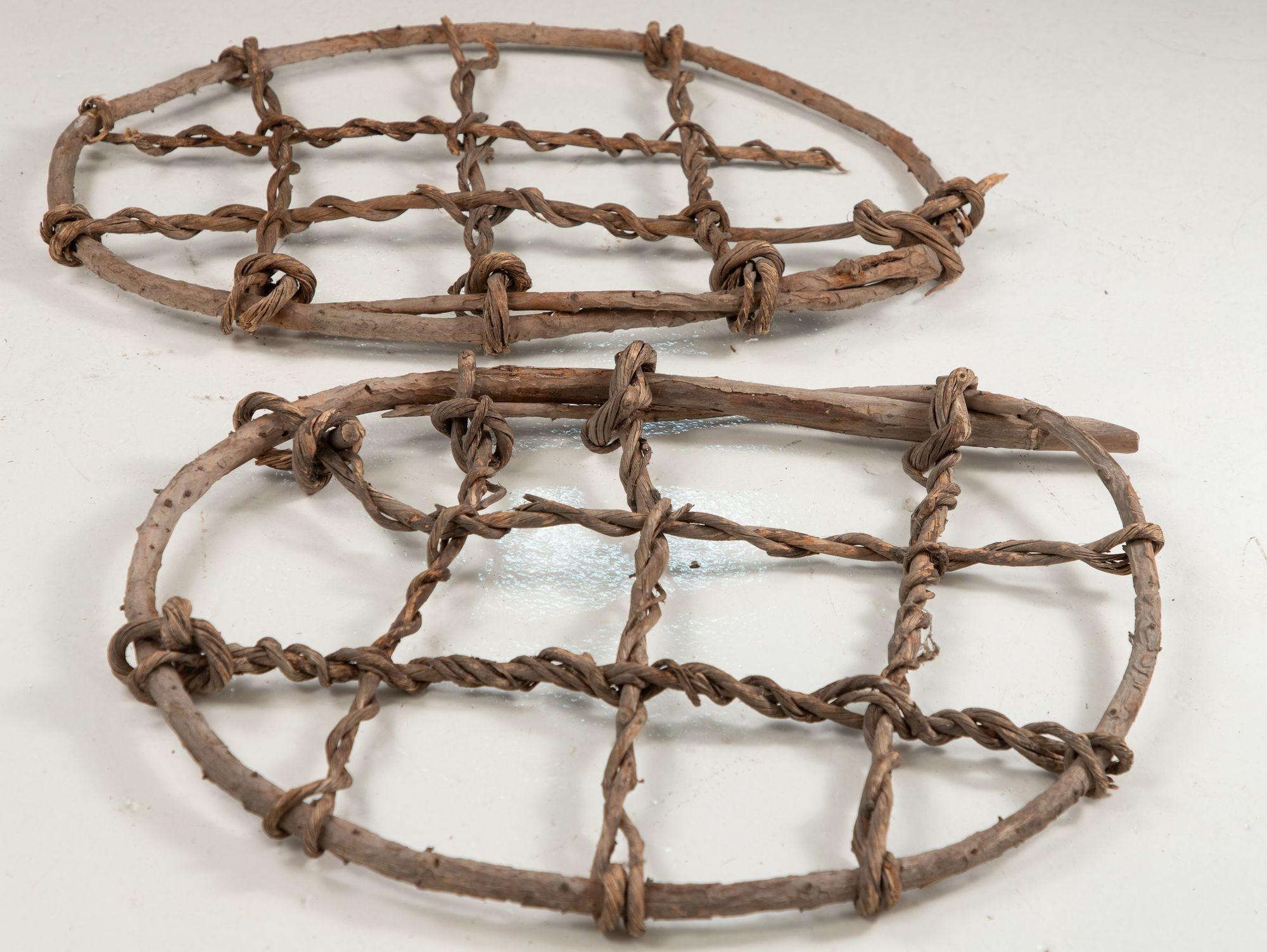 Pair of Vintage Swedish Snow Shoes, early 20th Century For Sale 5