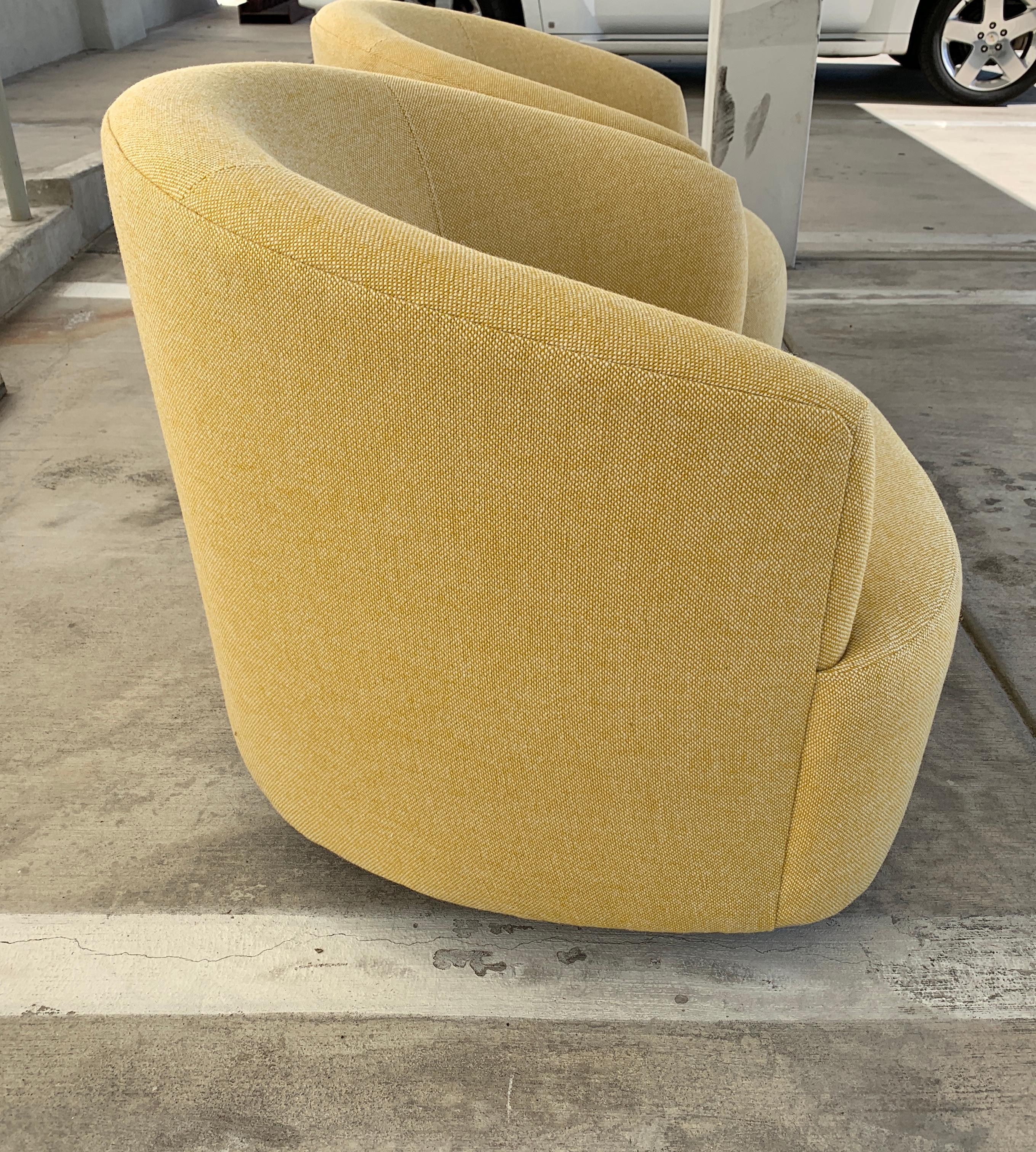 Pair of Vintage Swivel Barrel Chairs In Good Condition In Palm Springs, CA