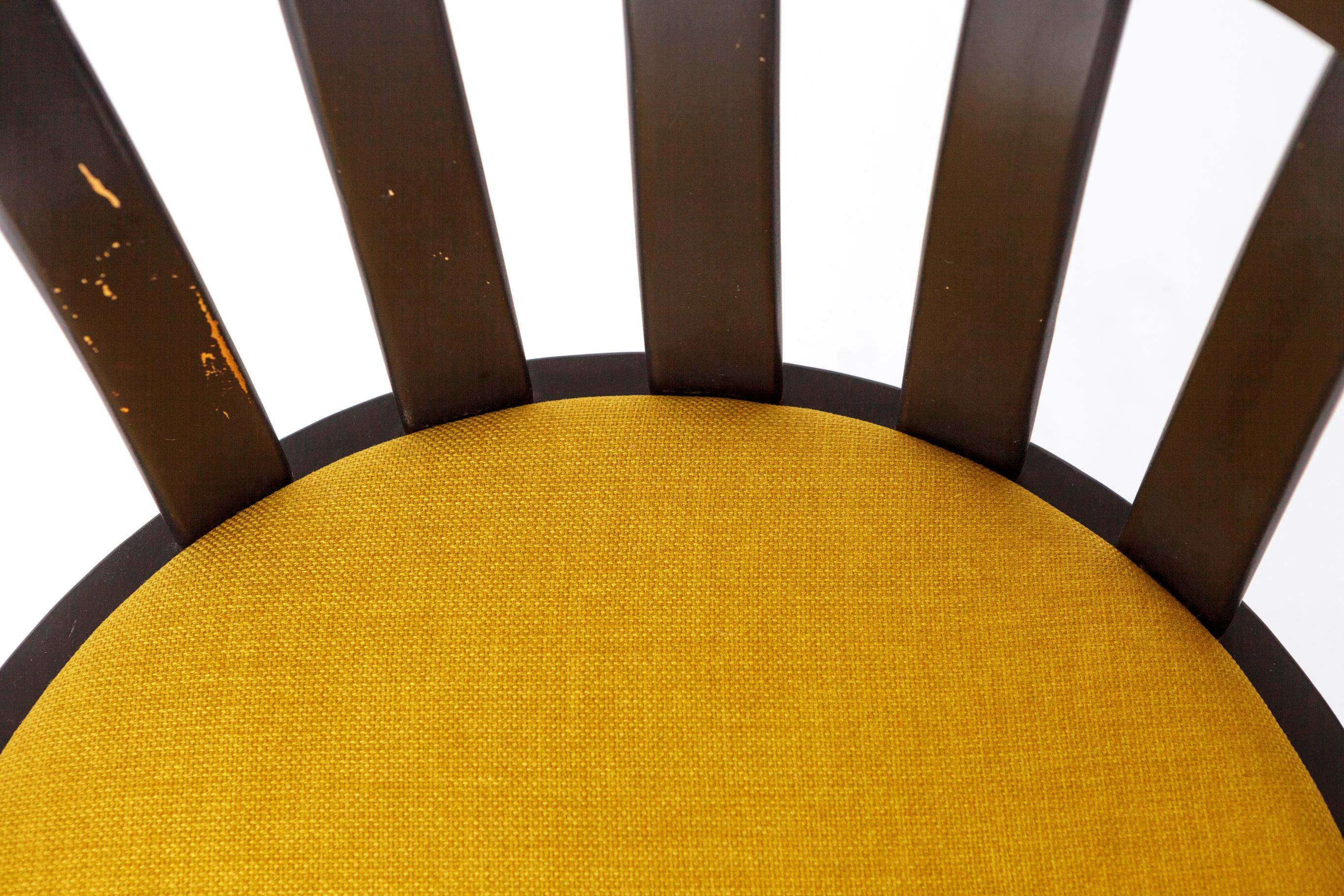 Pair of Vintage Swivel Chairs – 1970s German Design – Black Lacquered Beech in vendita 1