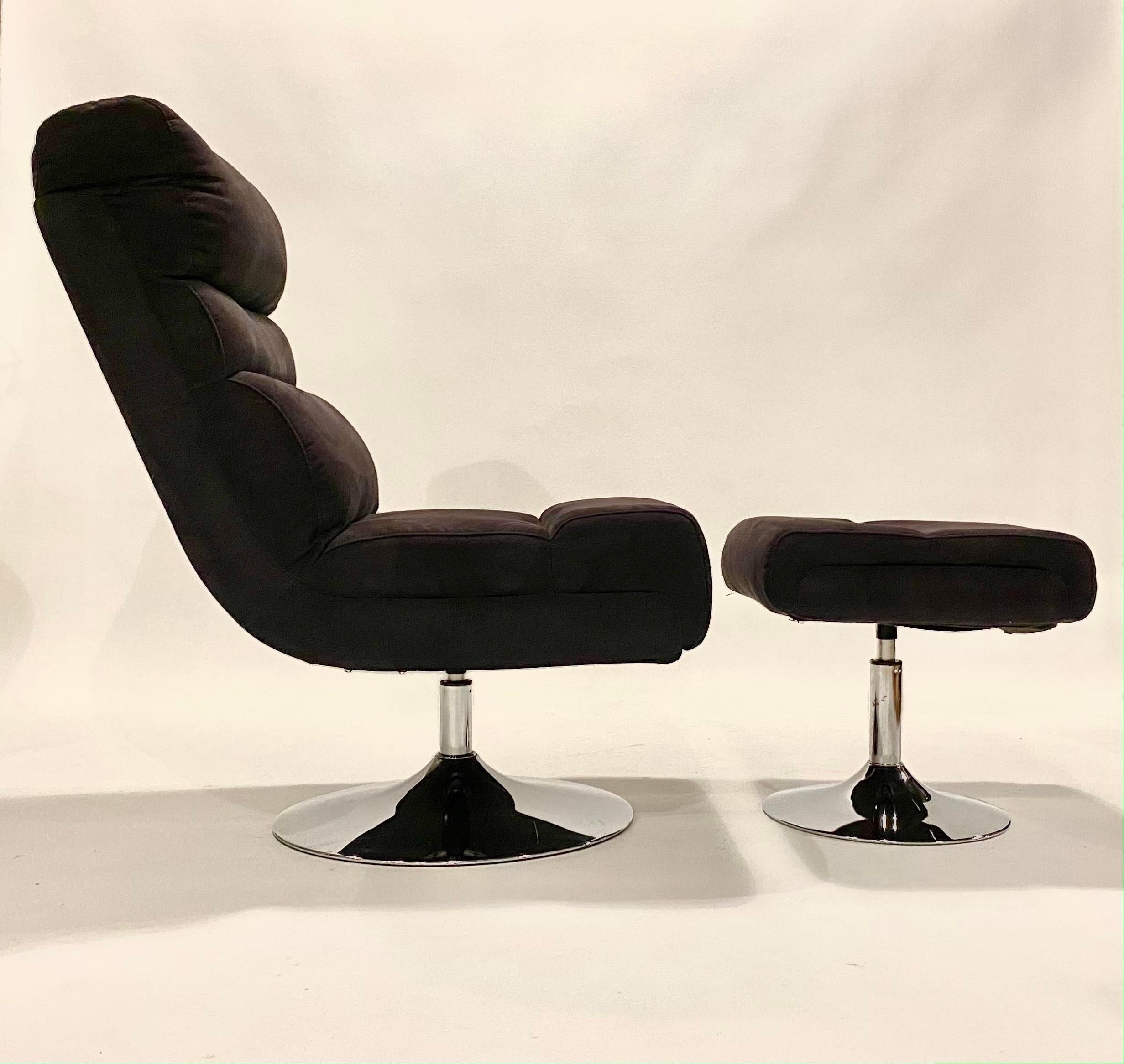 20th Century Pair of Vintage Swivel High Back Orb Chairs and Ottomans in Black Fabric & Metal