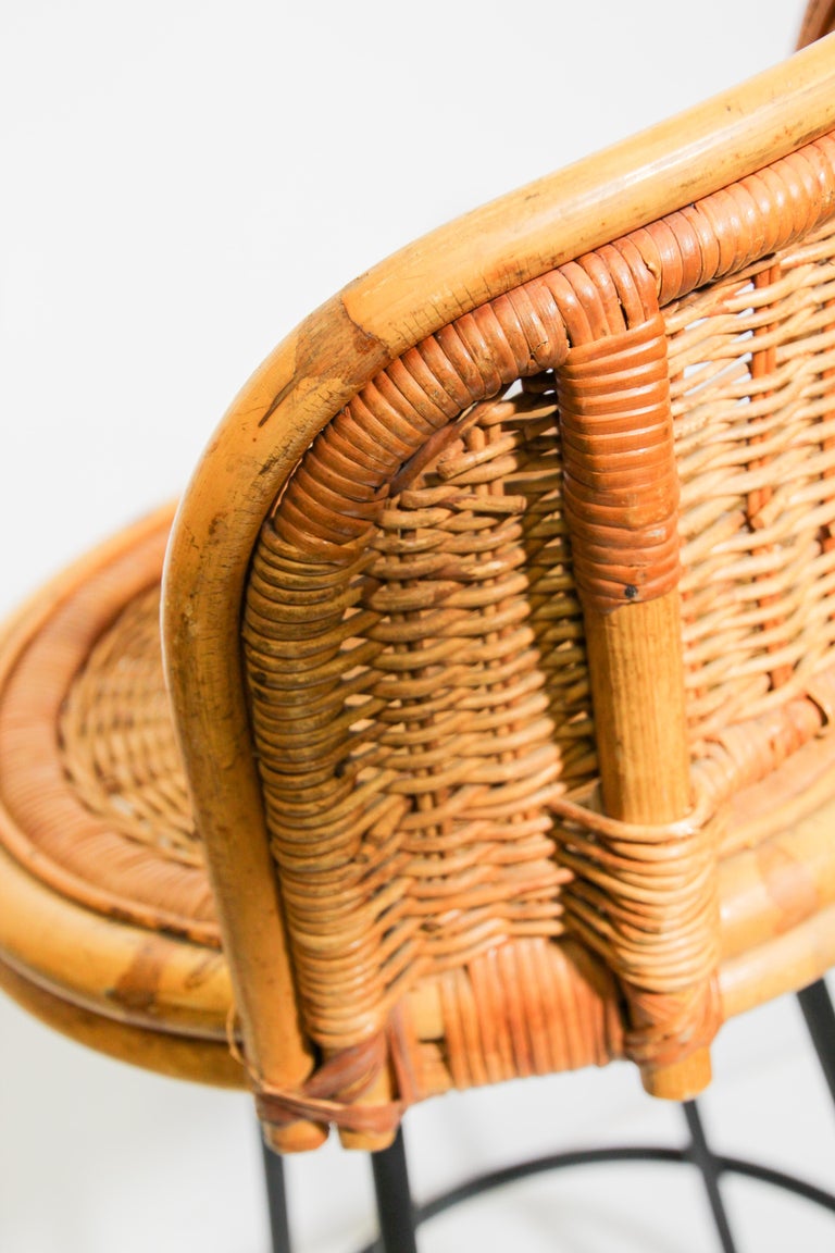 Pair of Vintage Swivel Woven Rattan Bar Stool, 1960s For ... (768 x 1152 Pixel)