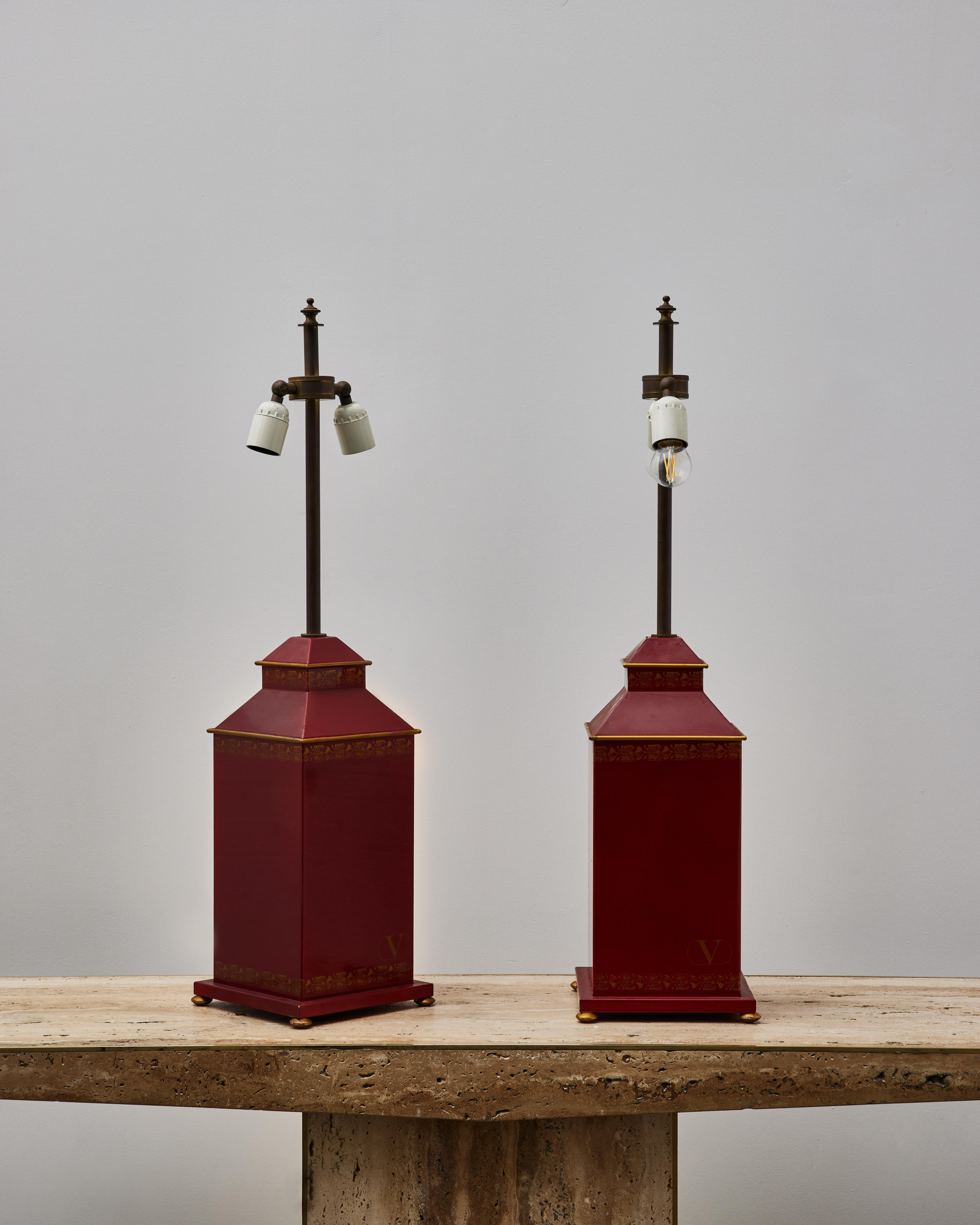 Mid-Century Modern Pair of Vintage Table Lamps at Cost Price For Sale