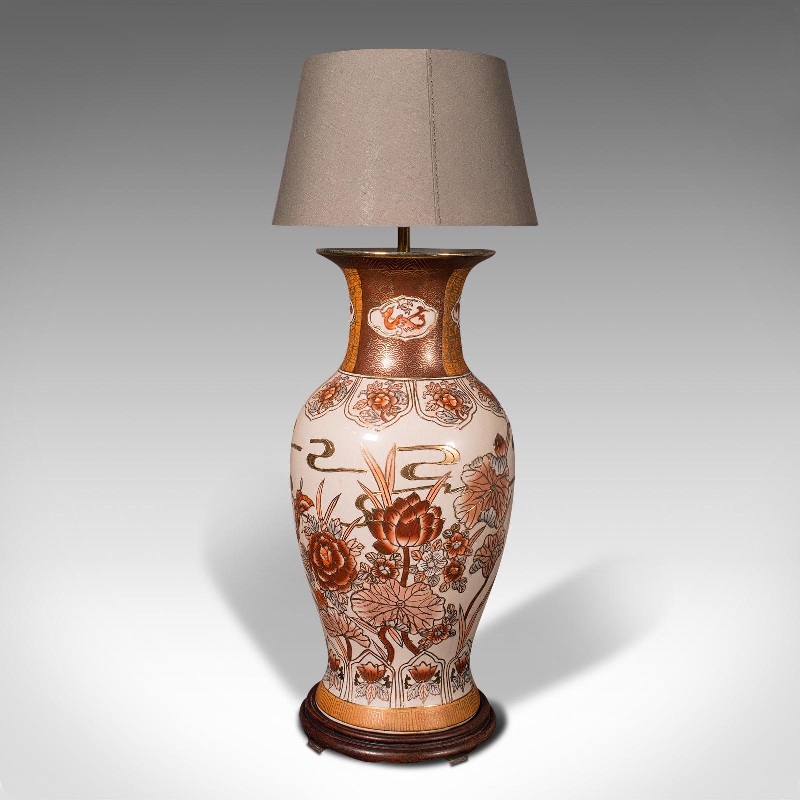 XX secolo Coppia di lampade da tavolo d'epoca, cinese, ceramica, luce decorativa, Art Deco, 1940 in vendita