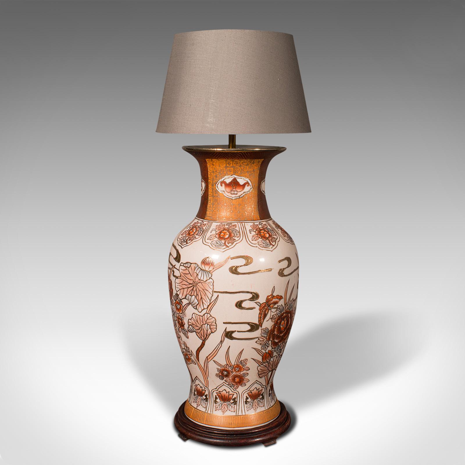 Pair of Vintage Table Lamps, Chinese, Ceramic, Decorative Light, Art Deco, 1940 For Sale 2