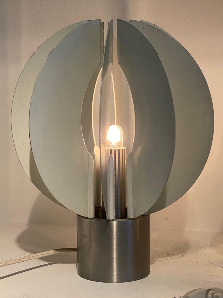 Pair of Vintage Metal Table Lamps from Italy For Sale at 1stDibs