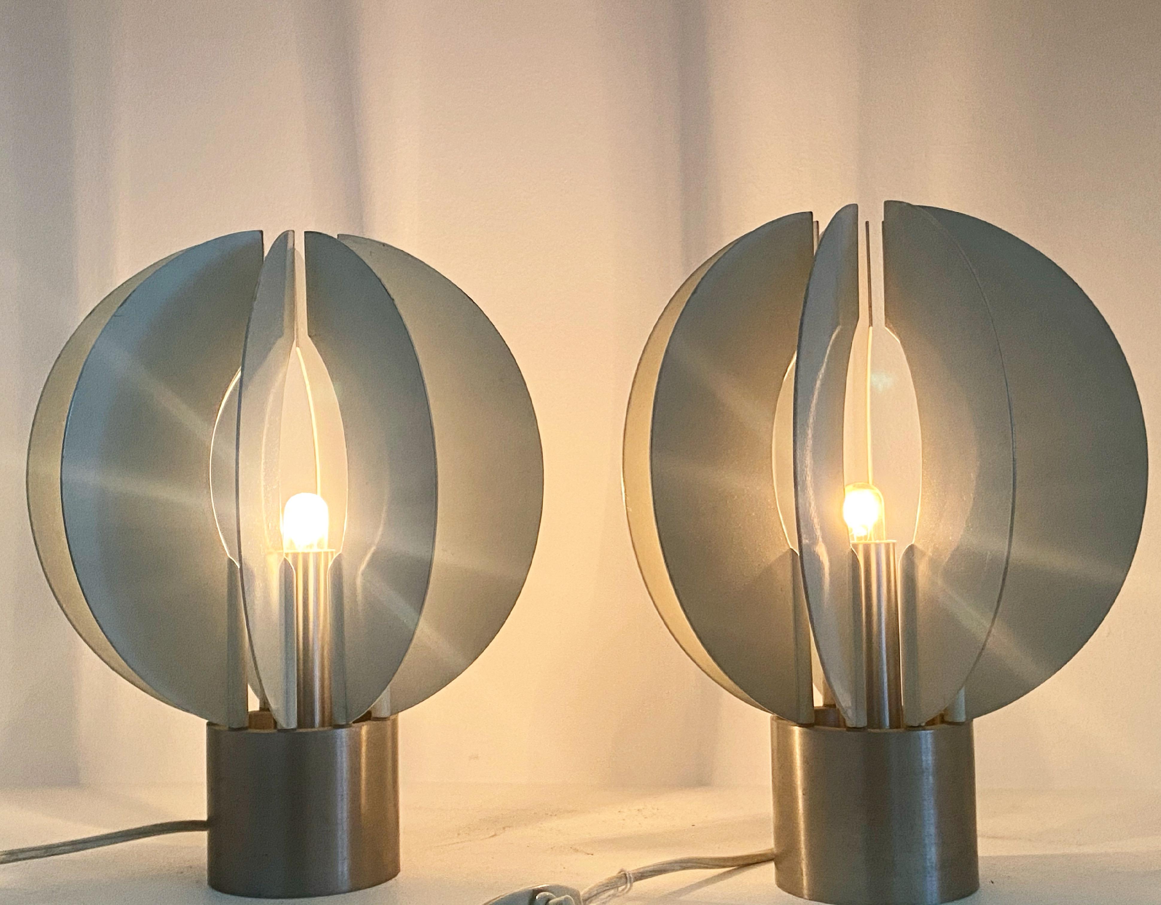 Pair of Vintage Metal Table Lamps from Italy For Sale 7