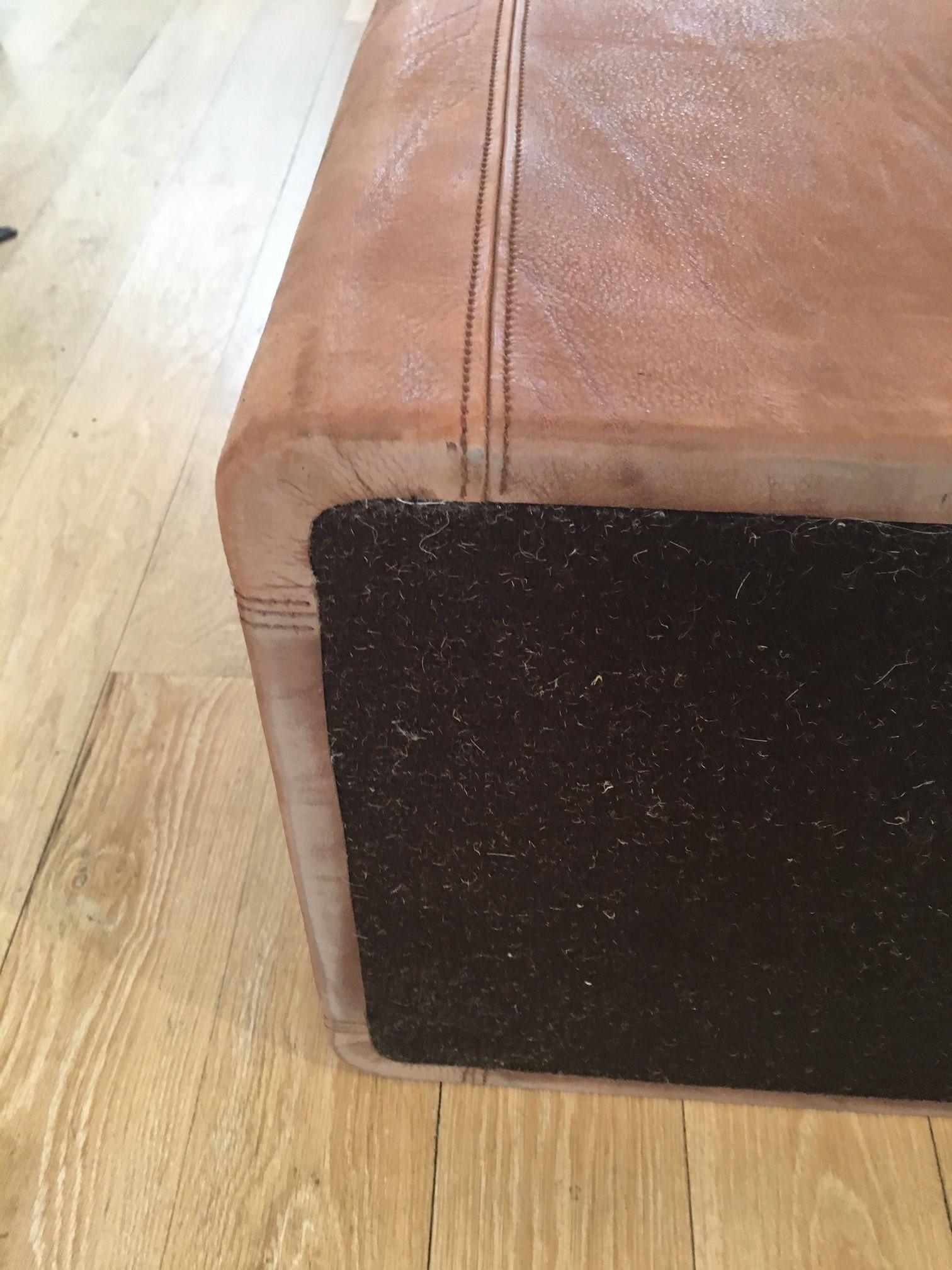 Paar braune De Sede-Beistelltische aus Leder mit Lederbezug im Vintage-Stil von De Sede im Angebot 8