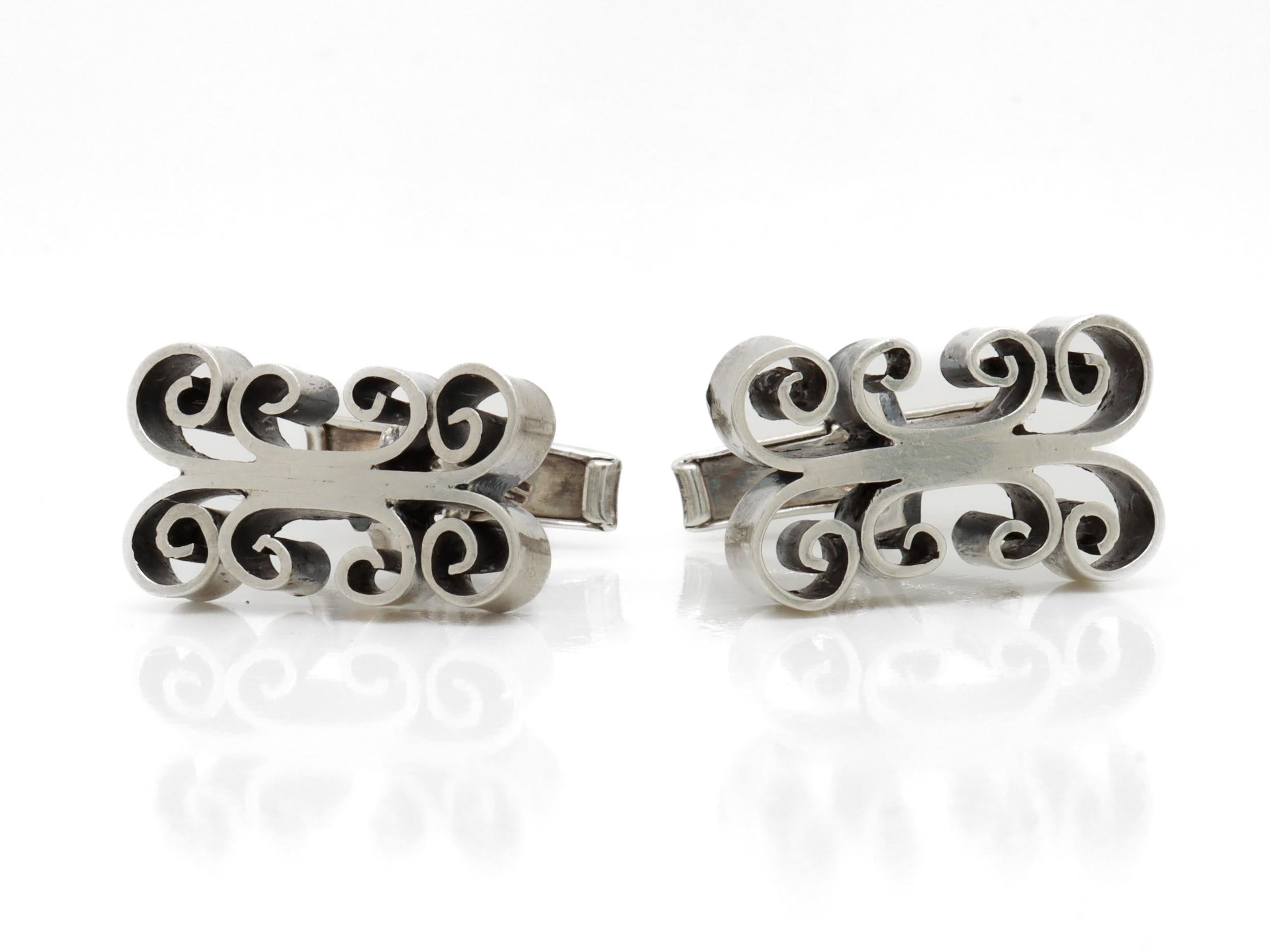 Coppia di gemelli d'epoca in argento sterling Taxco messicano a forma di cartiglio In condizioni buone in vendita a Philadelphia, PA