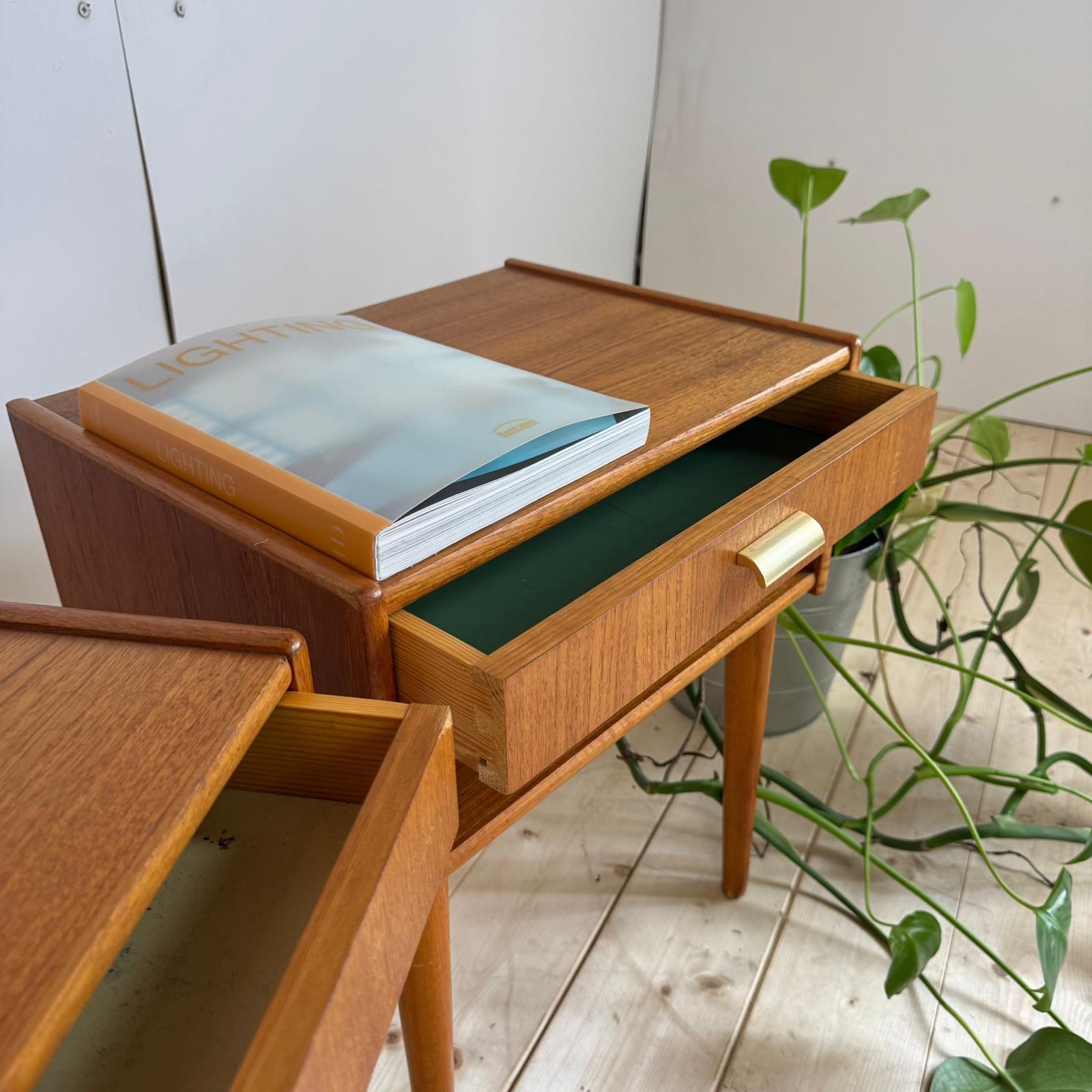Pair of vintage teak night stands, Denmark 1960 in vendita 1