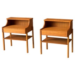 Par de mesitas de noche vintage de teca de AB Carlstrom & Co. Mobelfabrik, Suecia