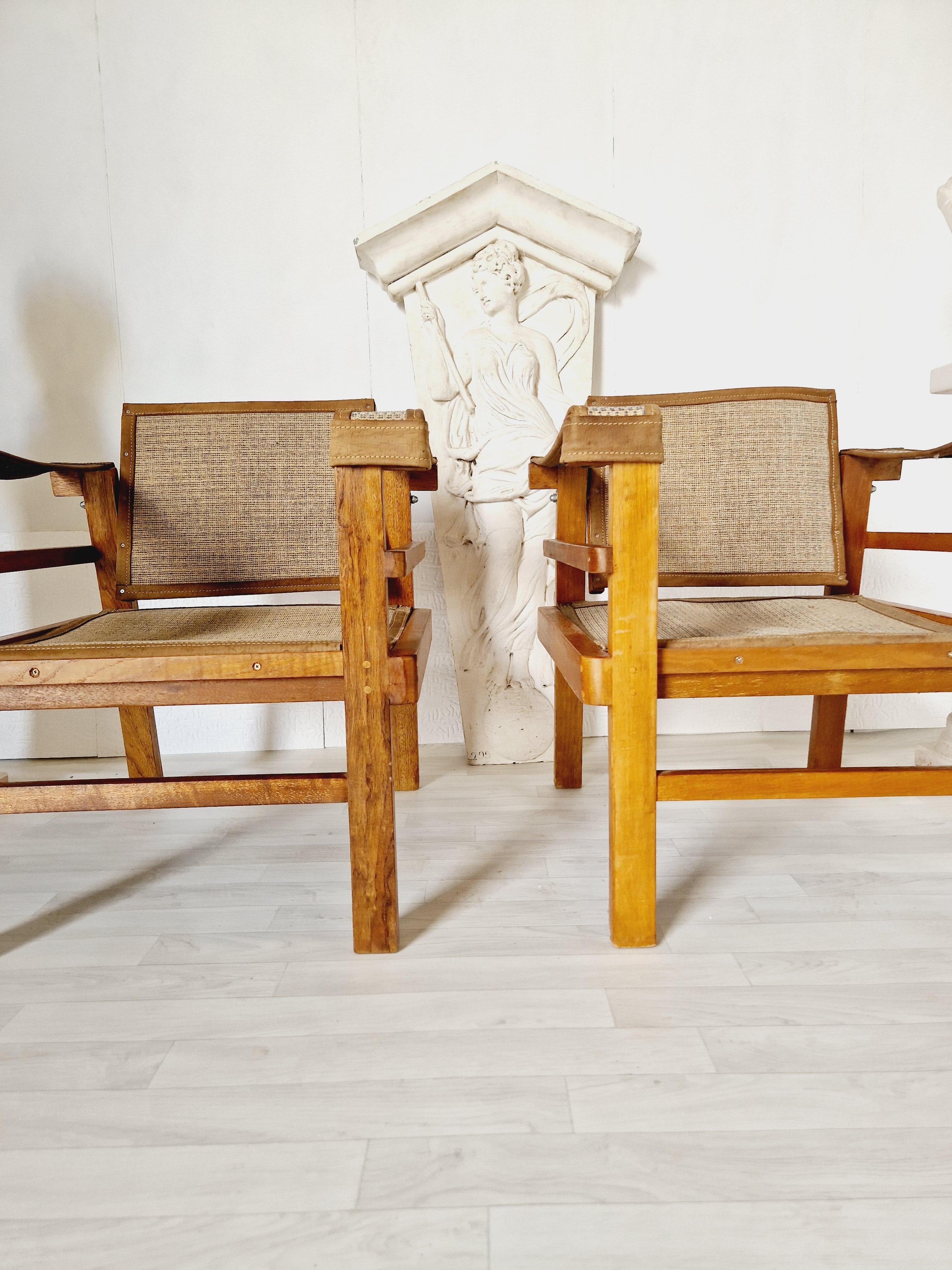 Paire de fauteuils Plantation en teck vintage Circa Vintage 1970 en vente 4