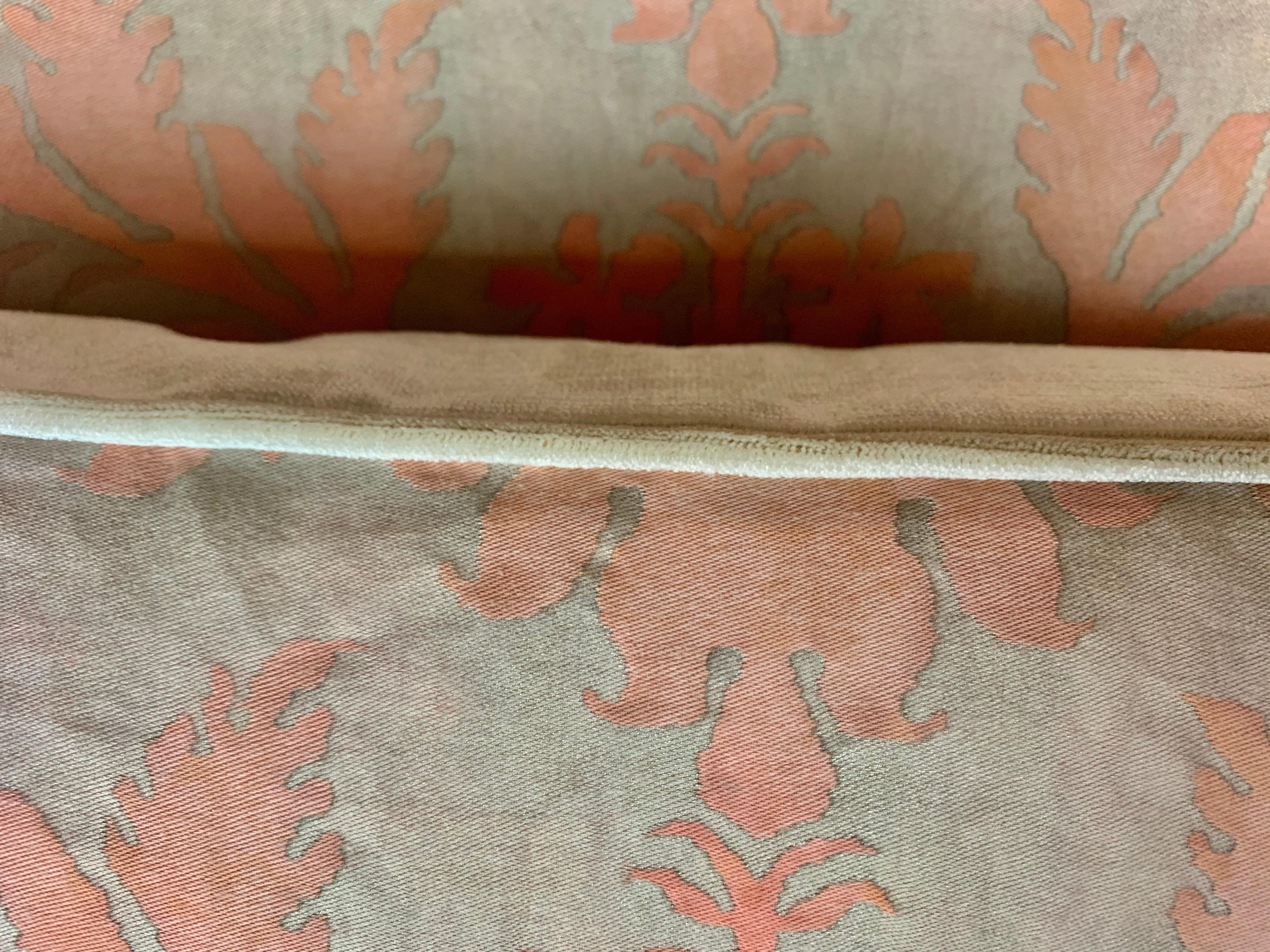 Pair of Vintage Textile Fortuny Pillows In Good Condition In Los Angeles, CA