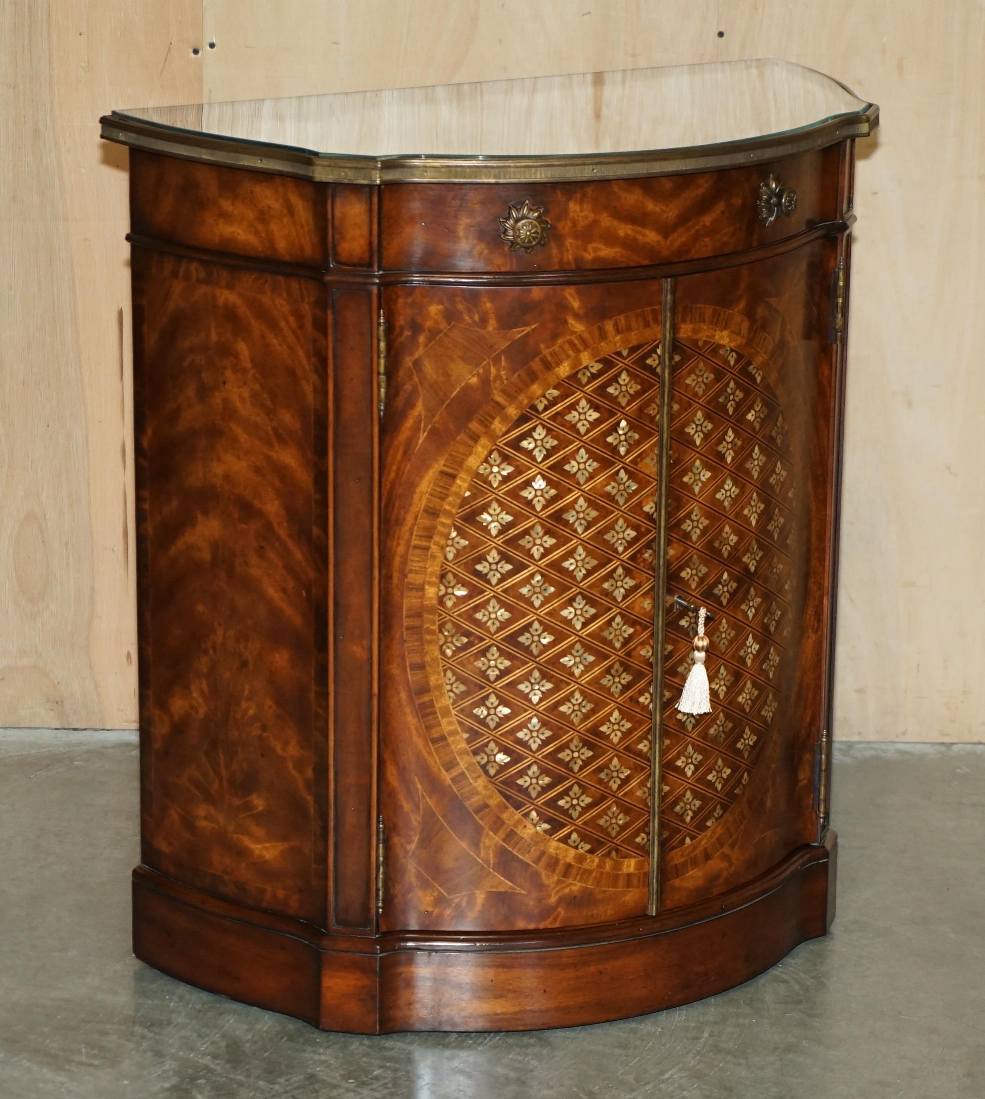 PAIR OF ViNTAGE THEODORE ALEXANDER MOTHER OF PEARL DEMI LUNE SIDEBOARD CUPBOARDS For Sale 10
