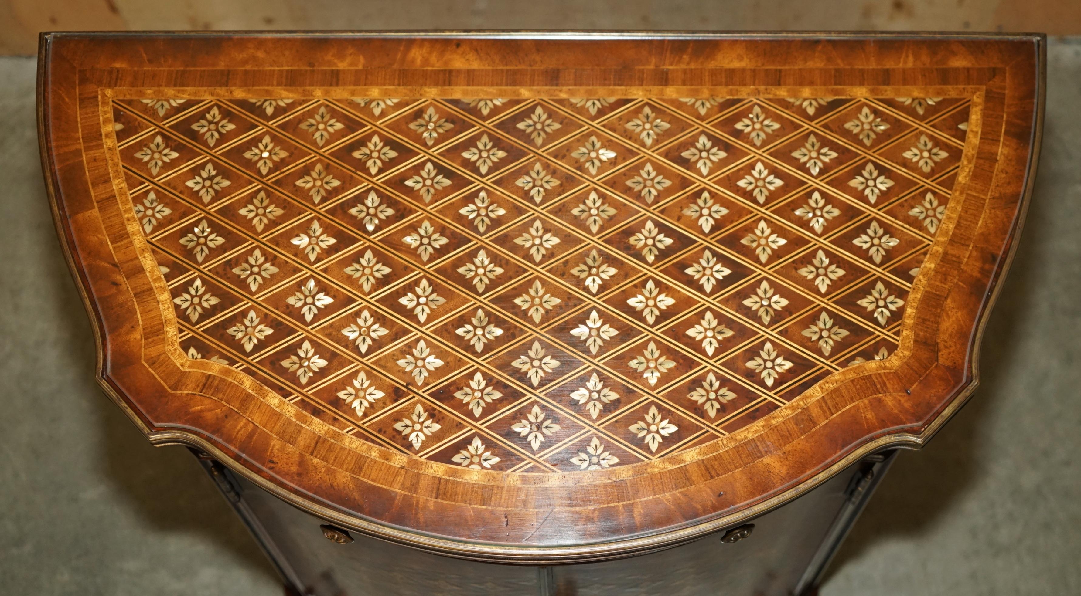 PAIR OF ViNTAGE THEODORE ALEXANDER MOTHER OF PEARL DEMI LUNE SIDEBOARD CUPBOARDS For Sale 12