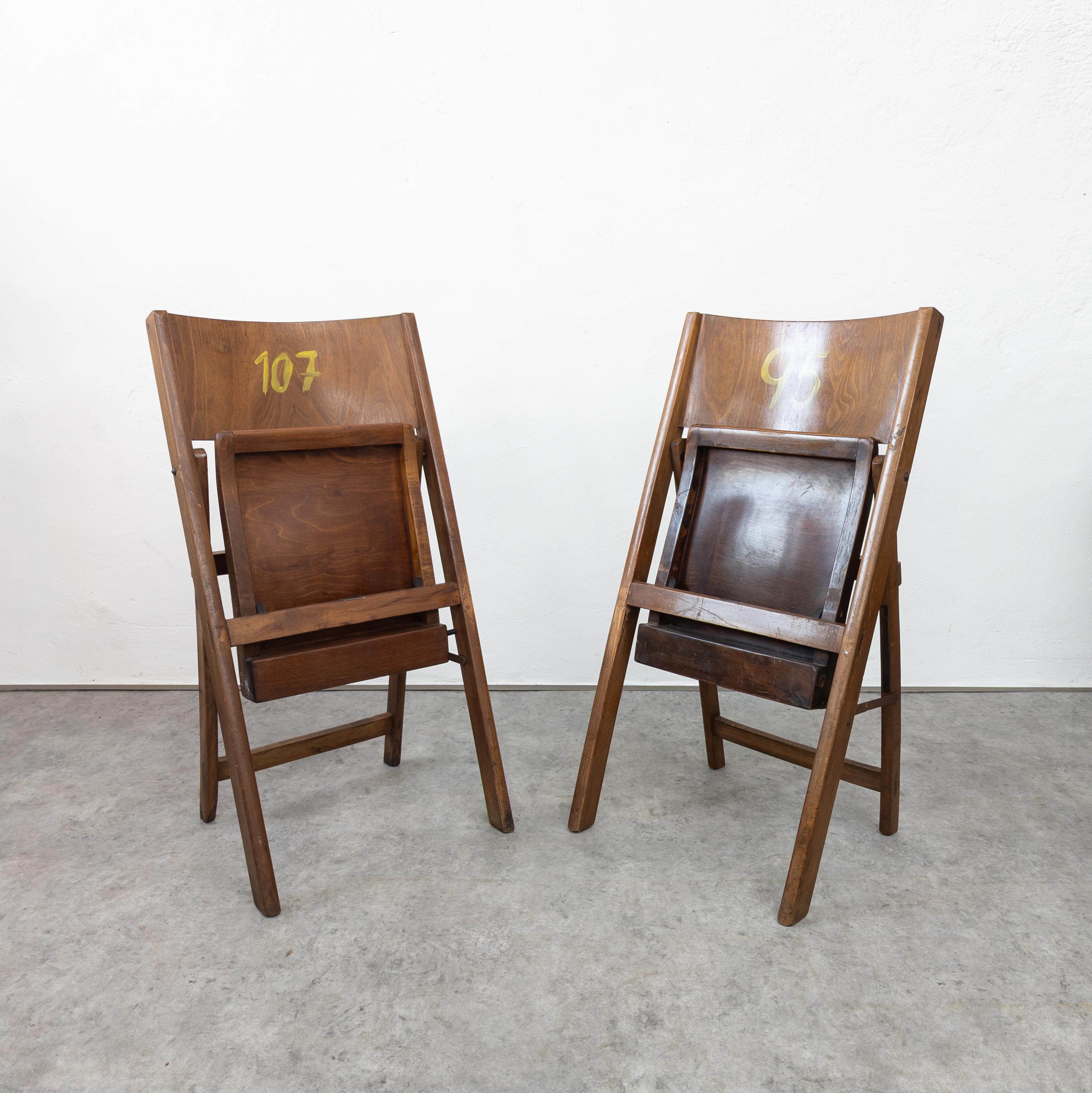 Mid-20th Century Pair of vintage Thonet folding chairs 1930s For Sale