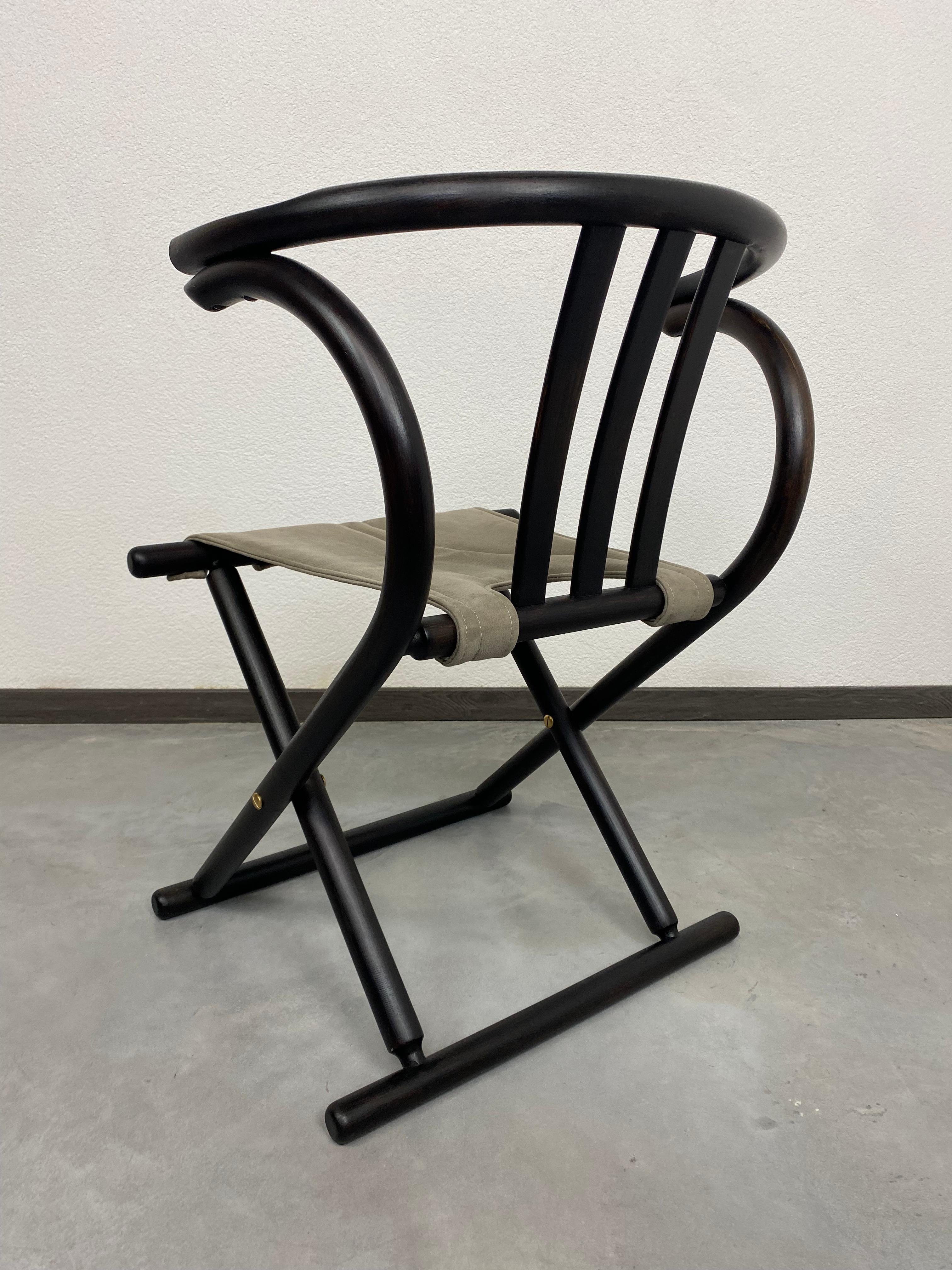 Mid-20th Century Pair of Vintage Thonet Folding Chairs