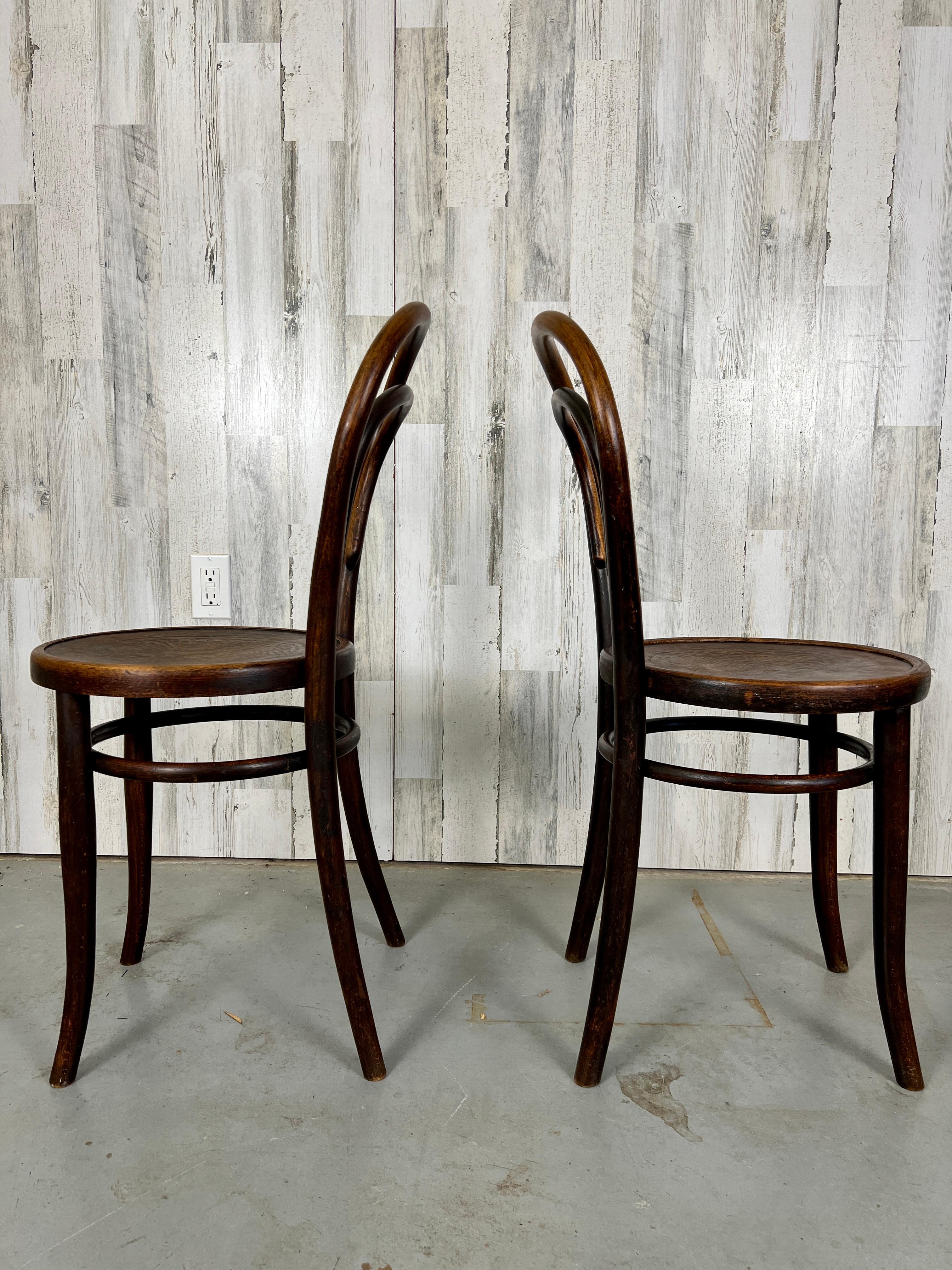 Pair of Vintage Thonet No.14 Bentwood Chairs 2