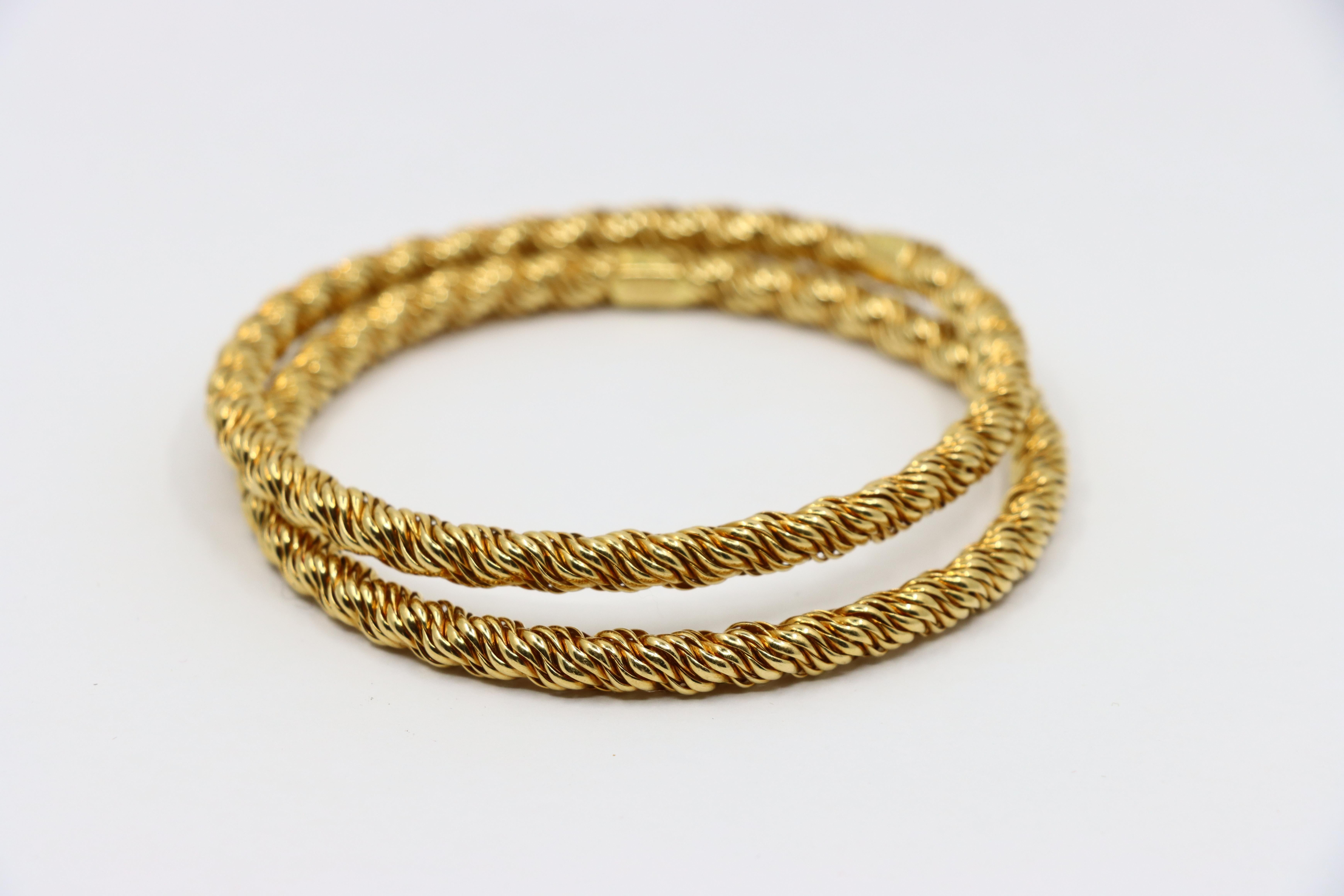 Pair of Vintage Tiffany & Co. 18K Gold Twist Rope Bangles 7