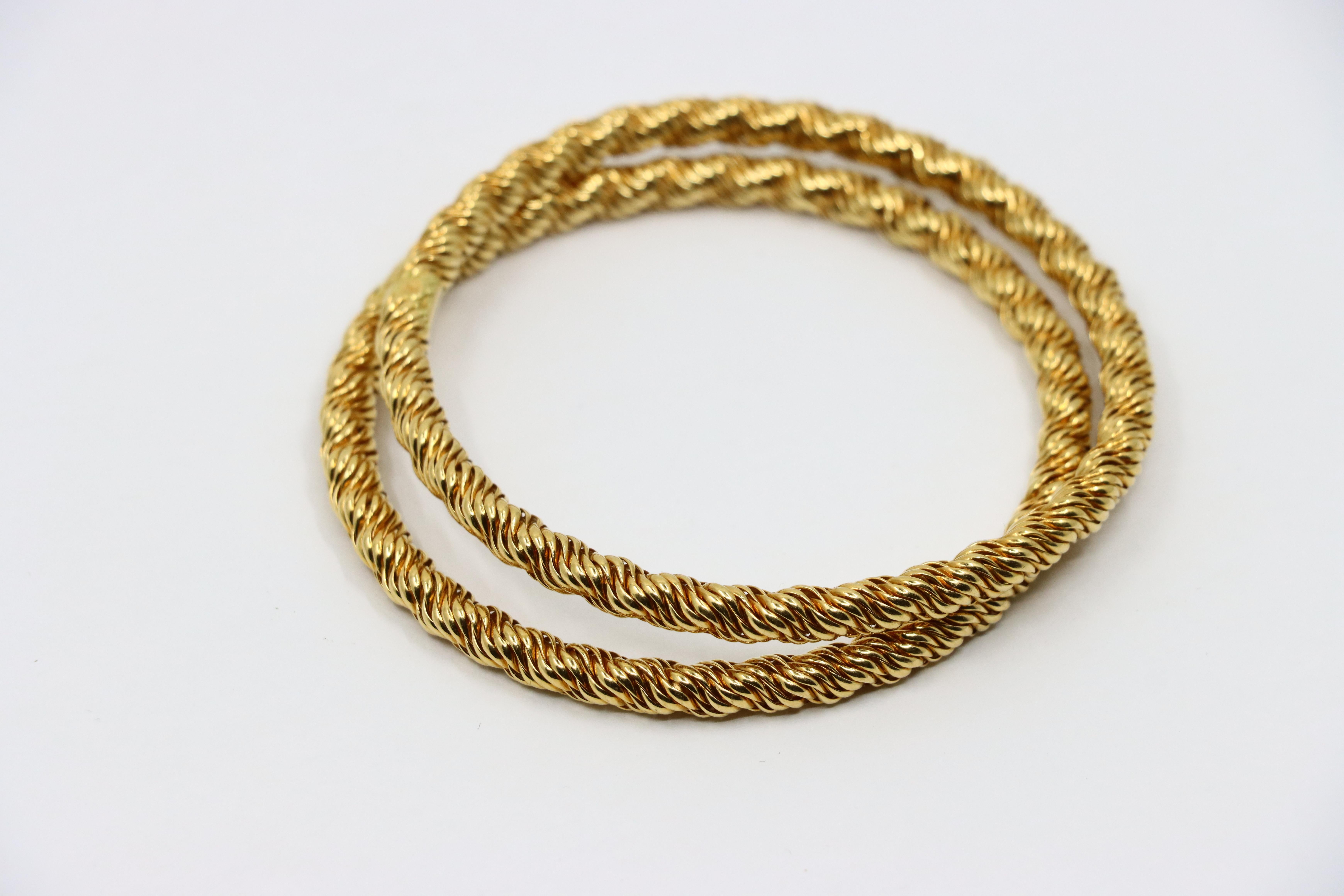 Pair of Vintage Tiffany & Co. 18K Gold Twist Rope Bangles 1