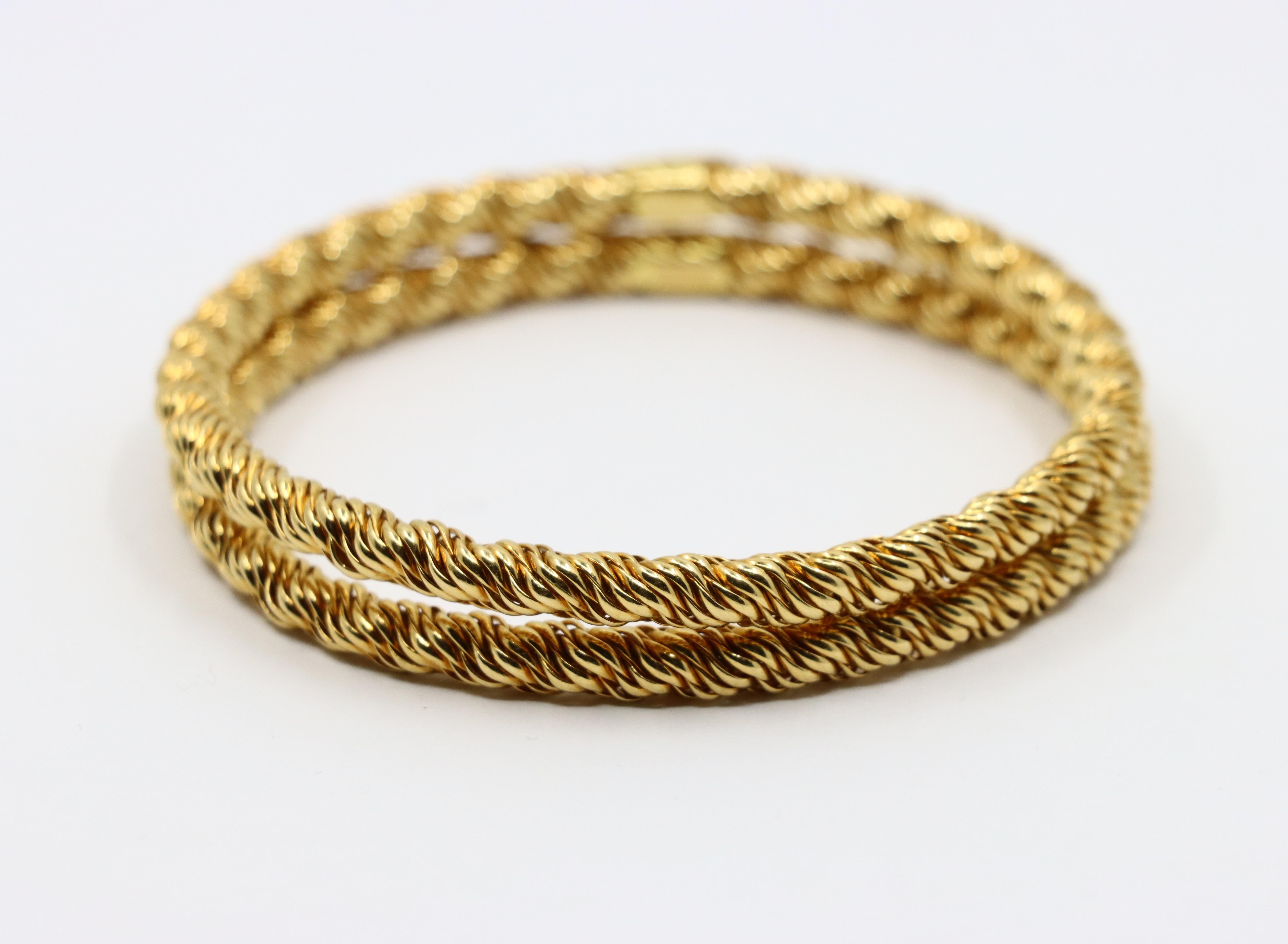 Pair of Vintage Tiffany & Co. 18K Gold Twist Rope Bangles 4