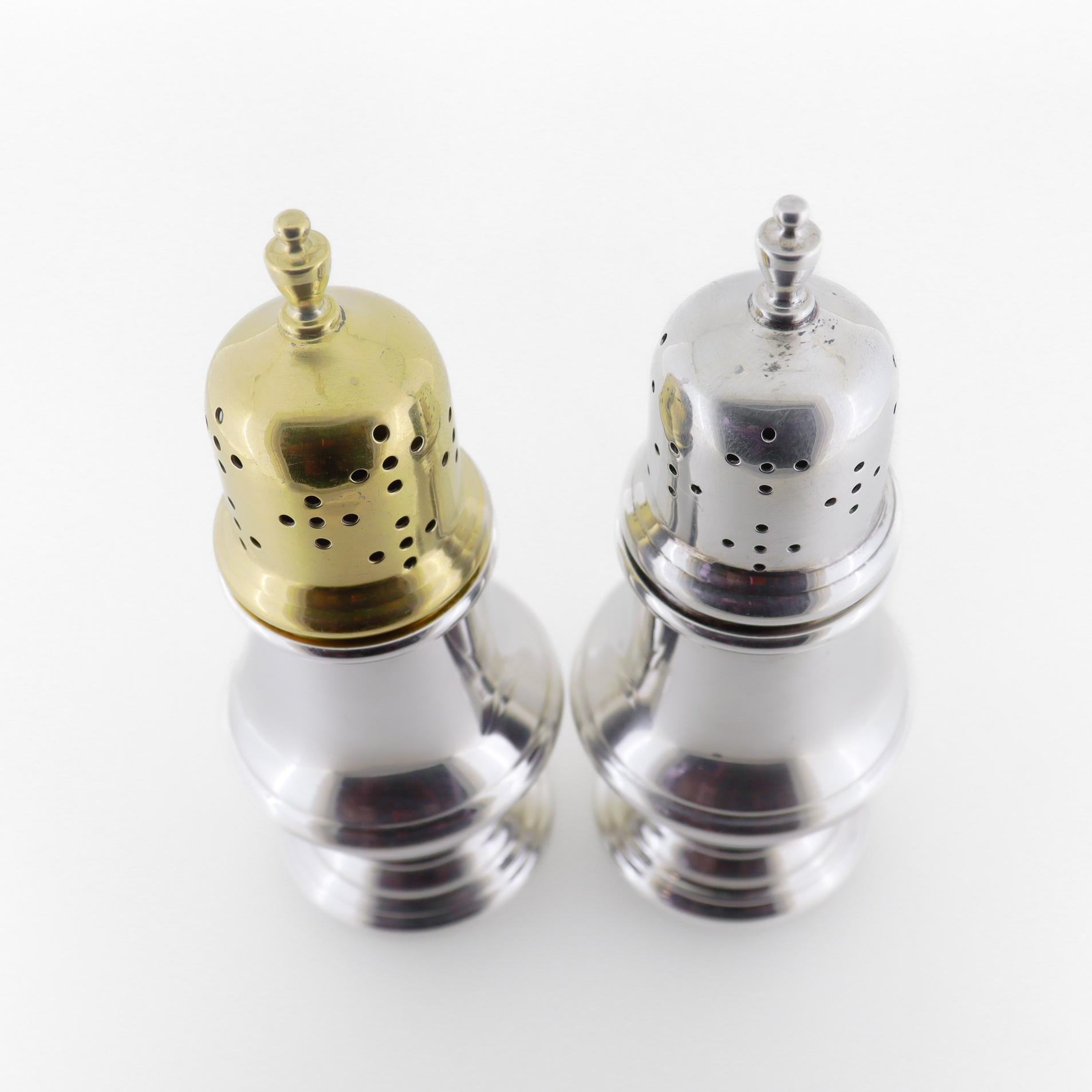 Pair of Vintage Tiffany & Co. Salt & Pepper Shakers For Sale 1