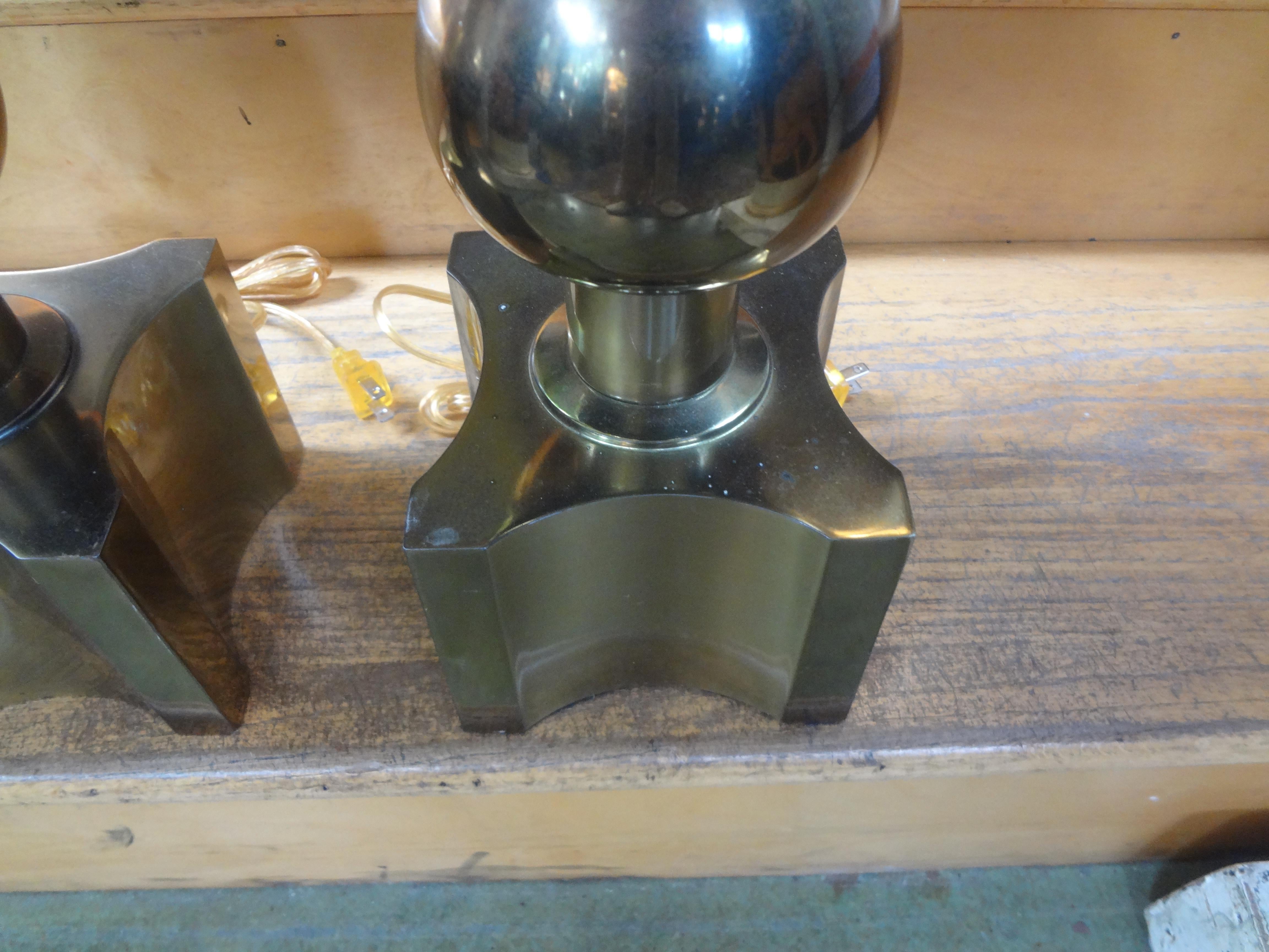Pair of Vintage Tommi Parzinger for Stiffel Modernist Brass Lamps 1