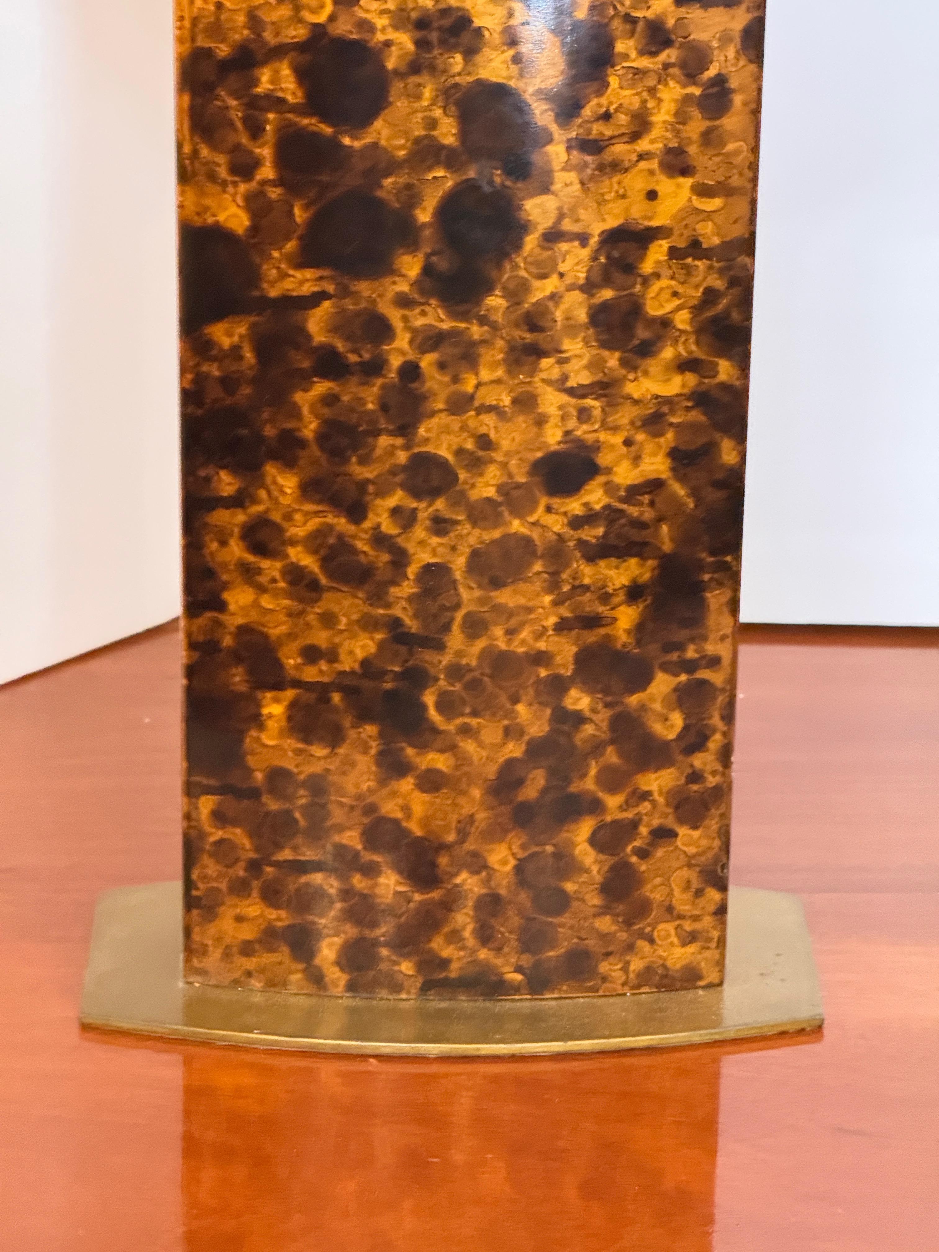 Paire de lampes vintage à finition tortue 1