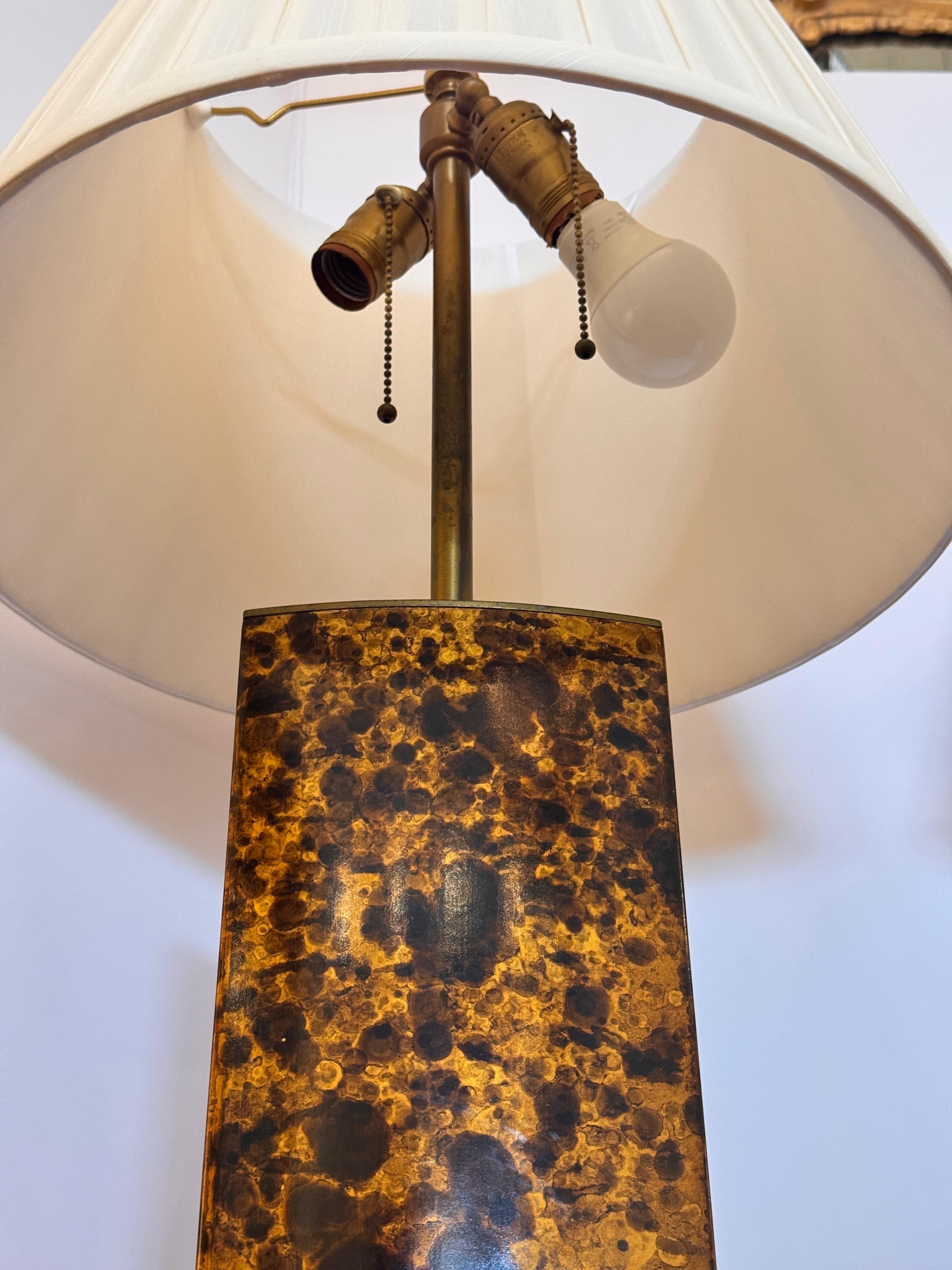 Paire de lampes vintage à finition tortue 3