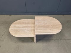 Paar Vintage-Couchtische oder Beistelltische aus Travertin, 1970er Jahre